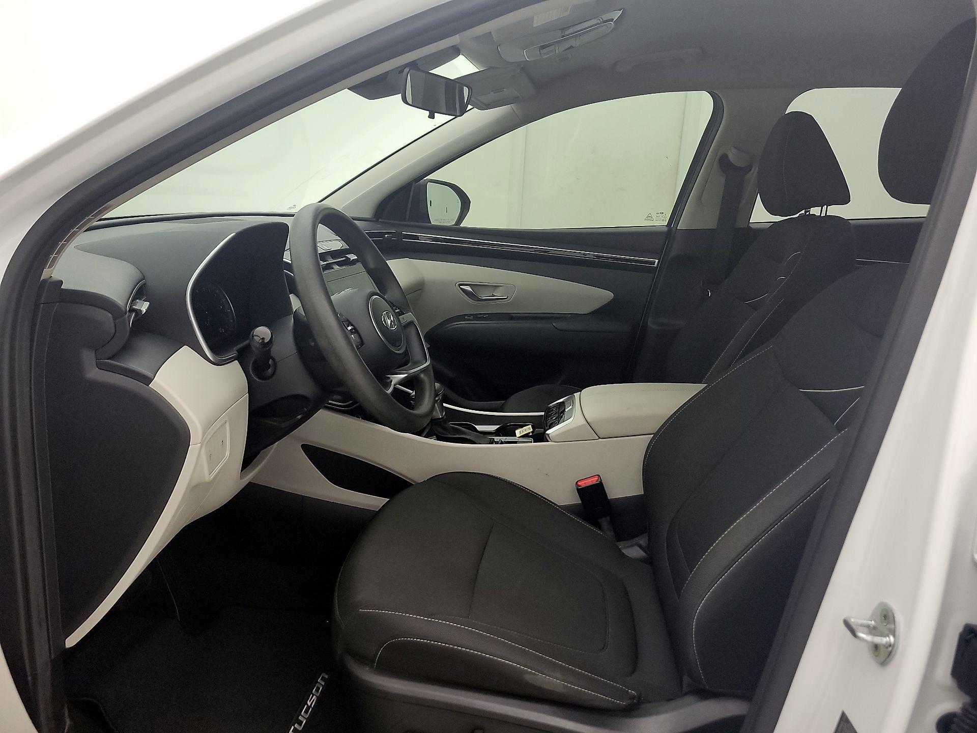 Thumbnail: 2022 Hyundai Tucson - 11