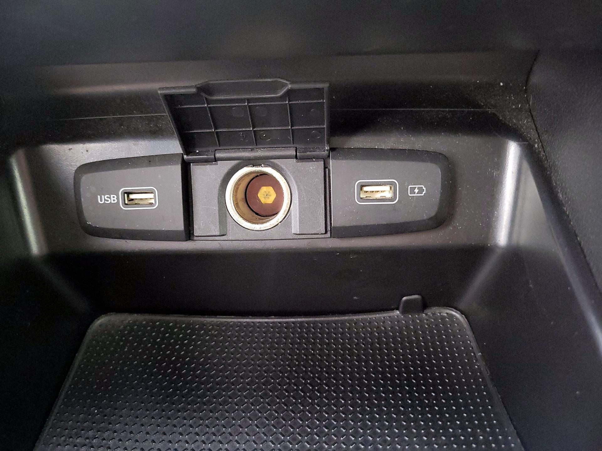 Thumbnail: 2022 Hyundai Tucson - 18