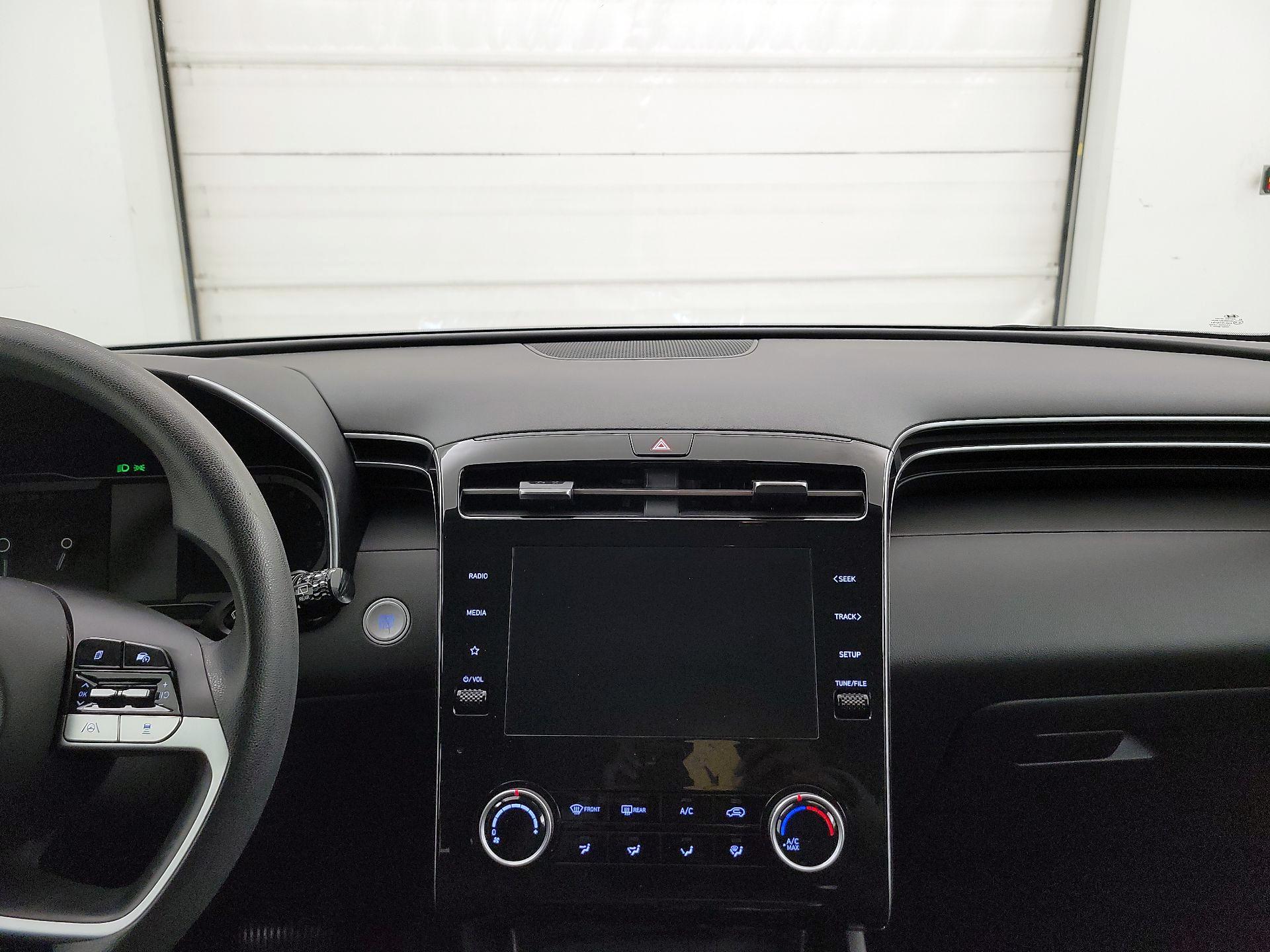 Thumbnail: 2023 Hyundai Tucson - 9