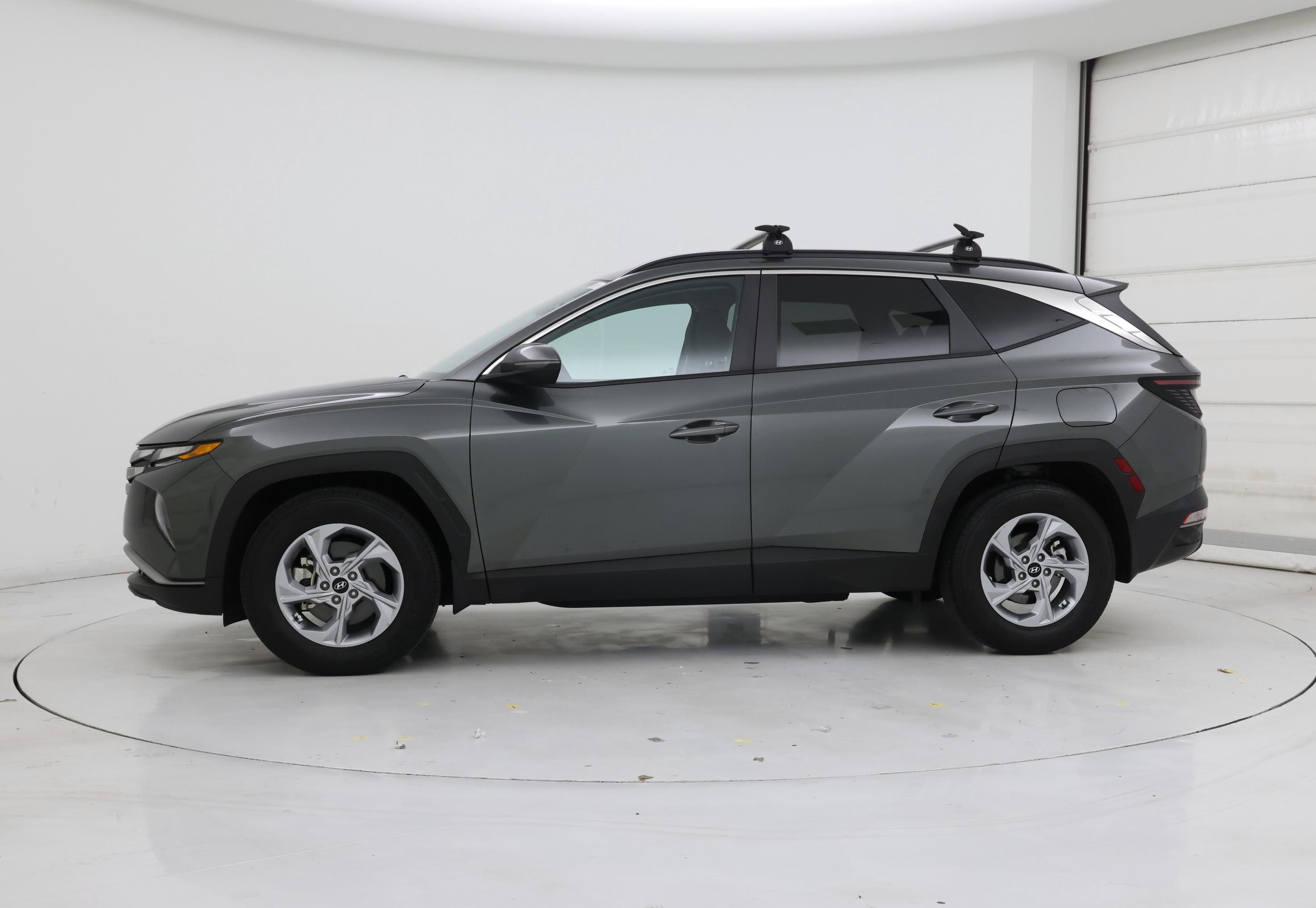 Thumbnail: 2023 Hyundai Tucson - 3