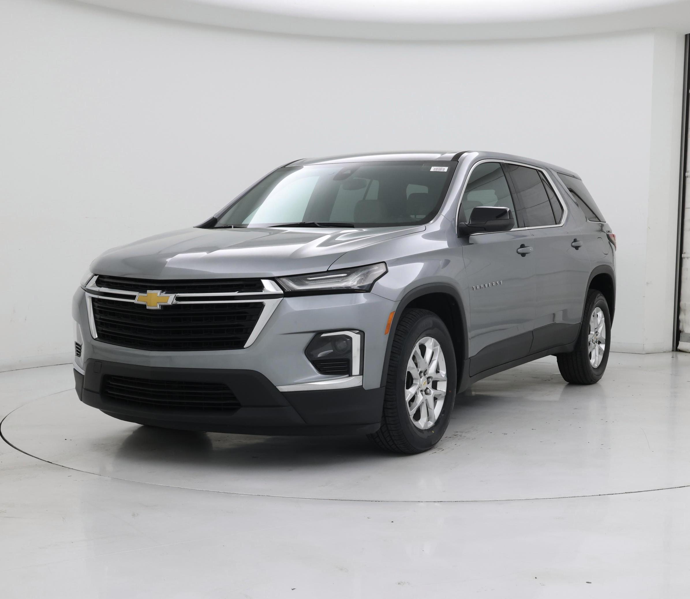 Thumbnail: 2023 Chevrolet Traverse - 4