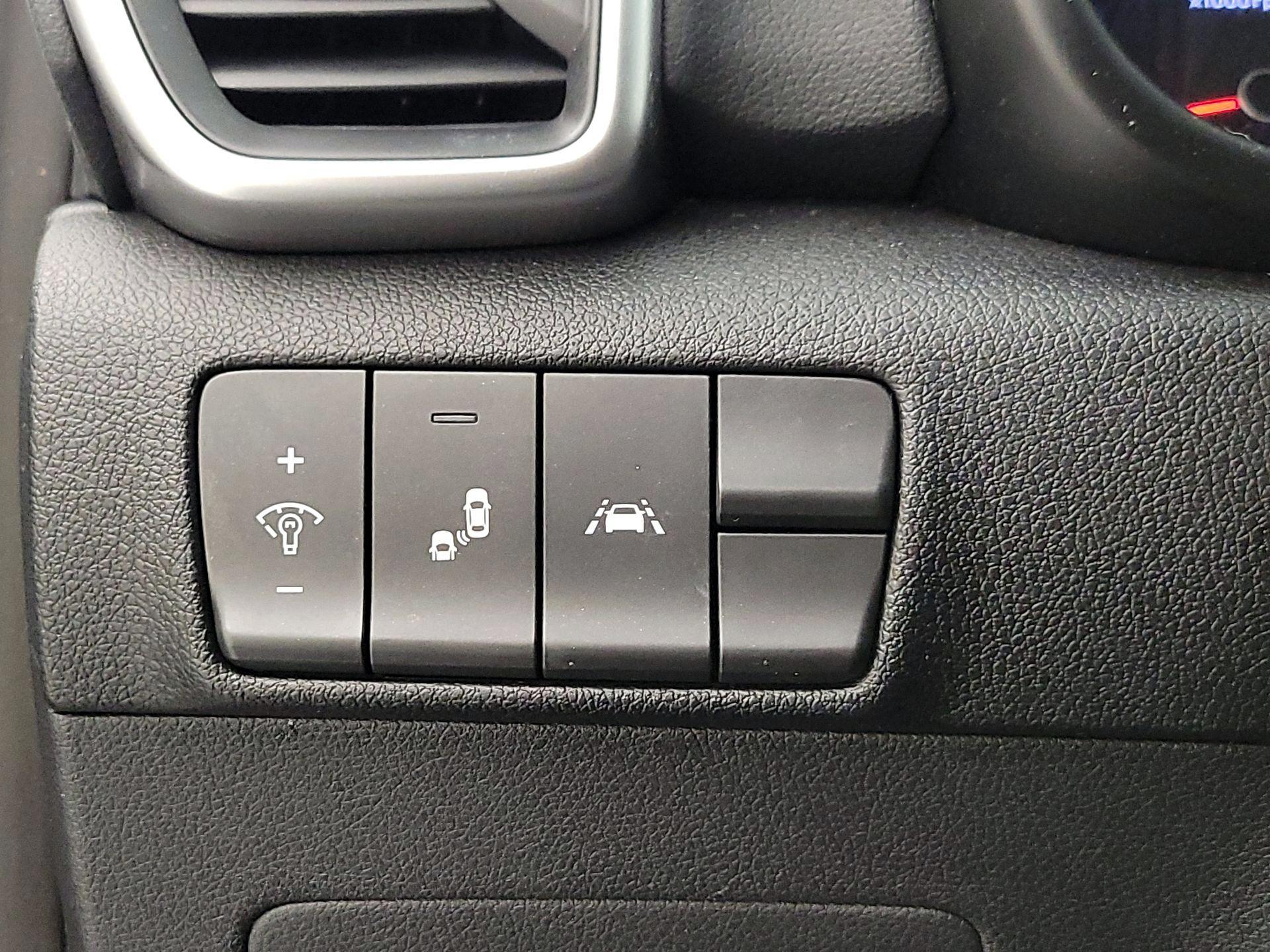 Thumbnail: 2021 Kia Sportage - 13