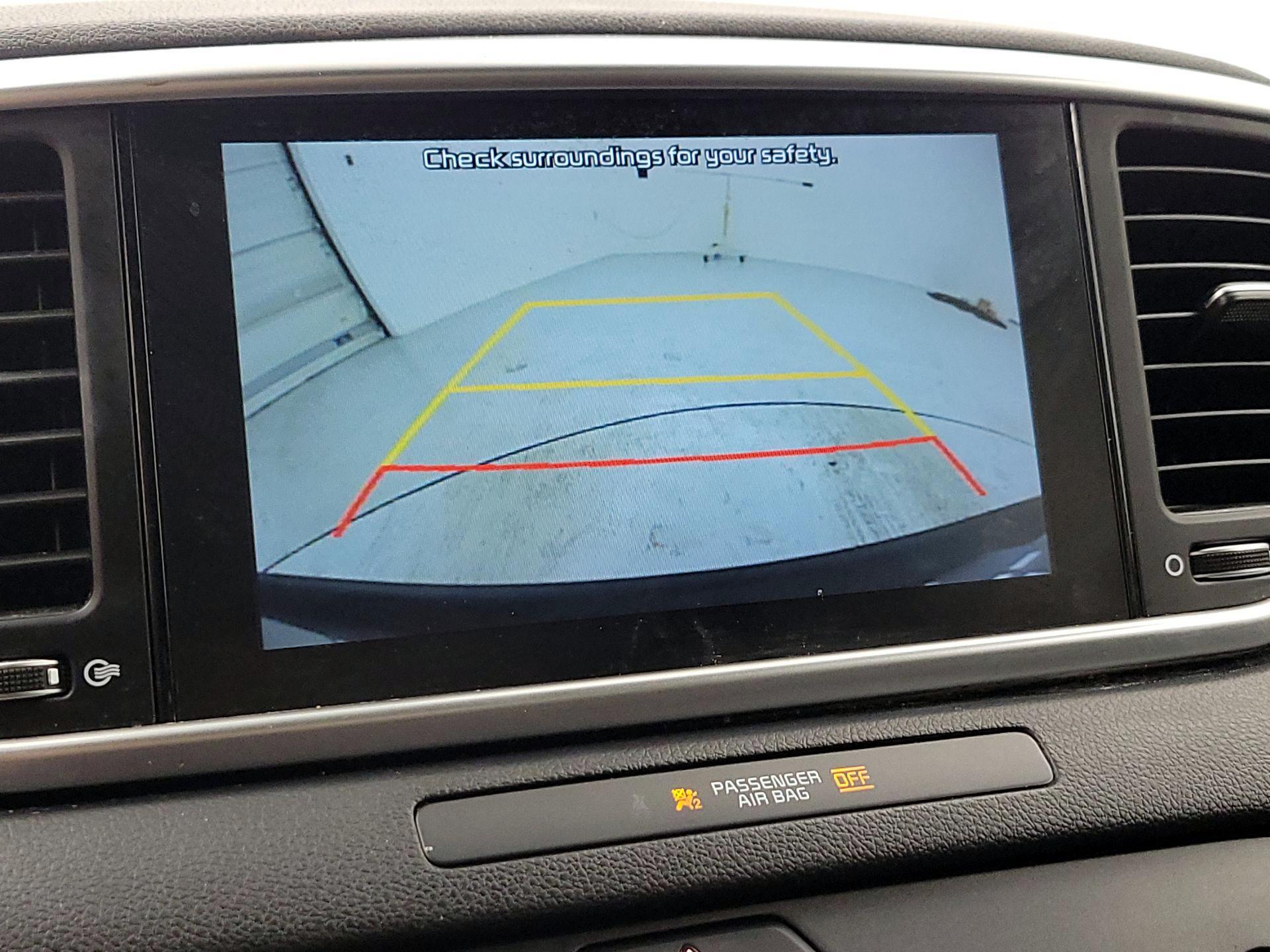 Thumbnail: 2021 Kia Sportage - 14