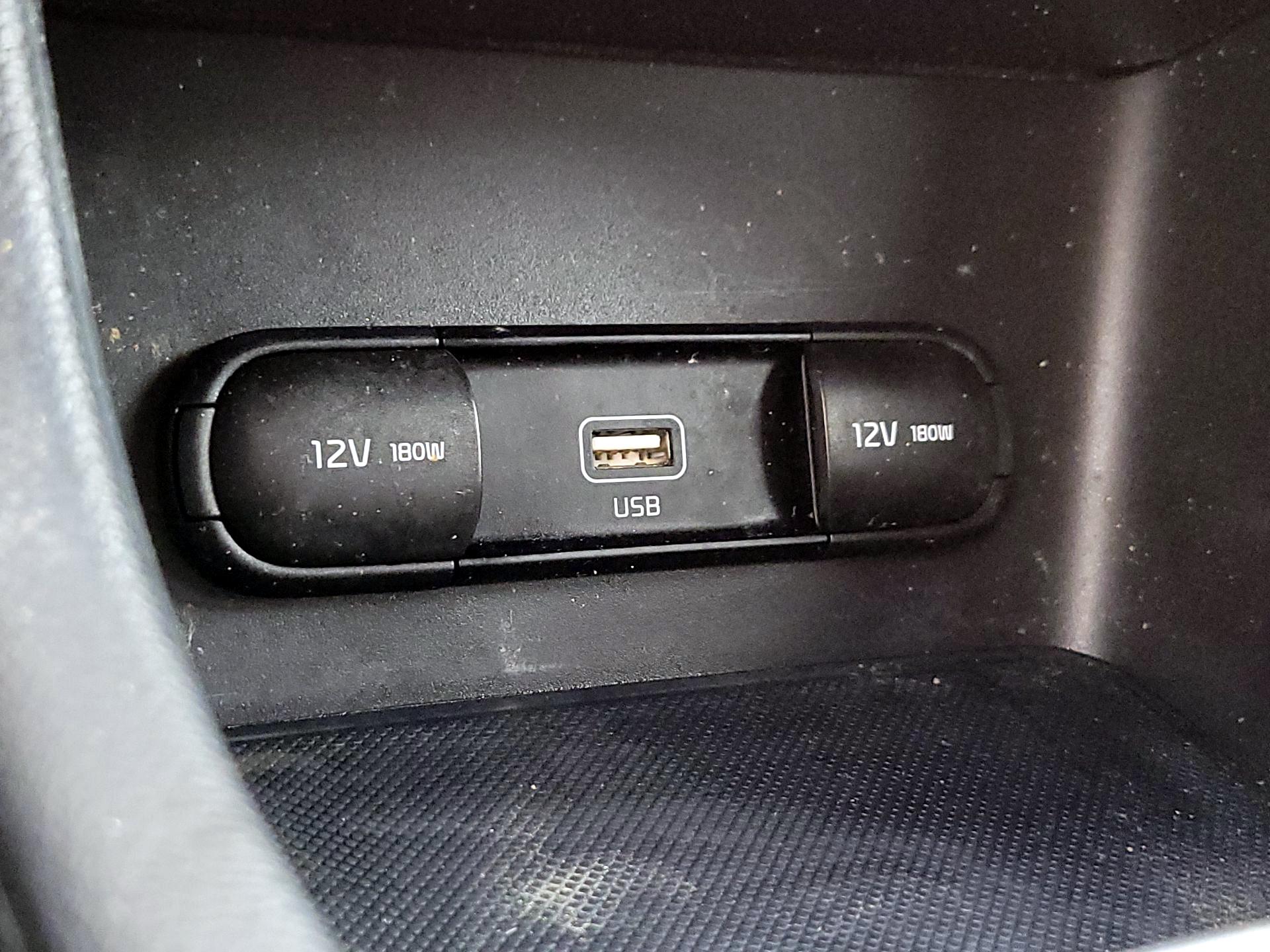 Thumbnail: 2021 Kia Sportage - 18