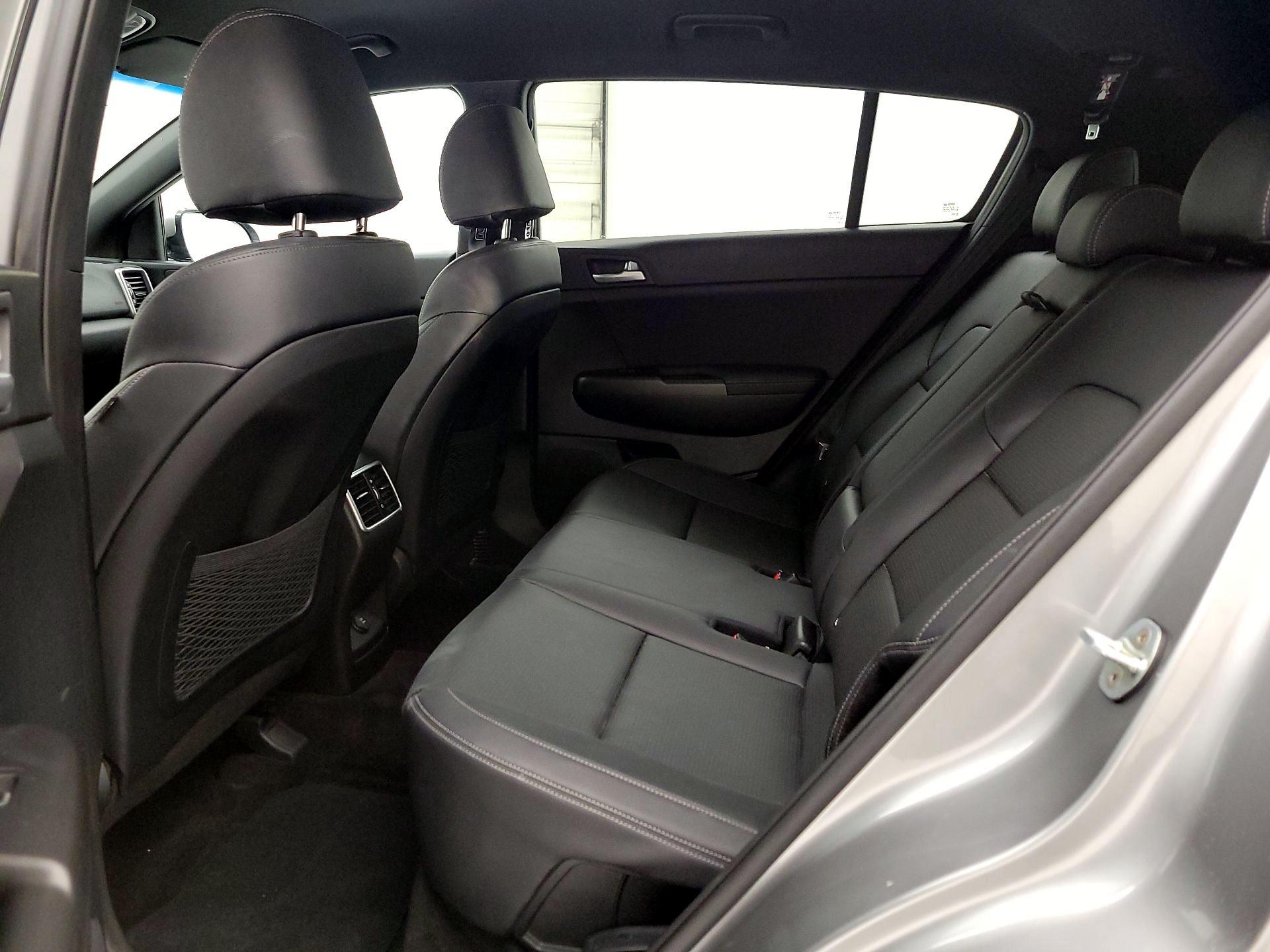 Thumbnail: 2021 Kia Sportage - 19