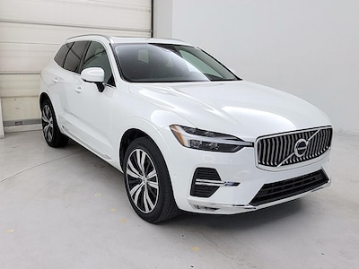 2023 Volvo XC60 B5 Plus Bright Theme