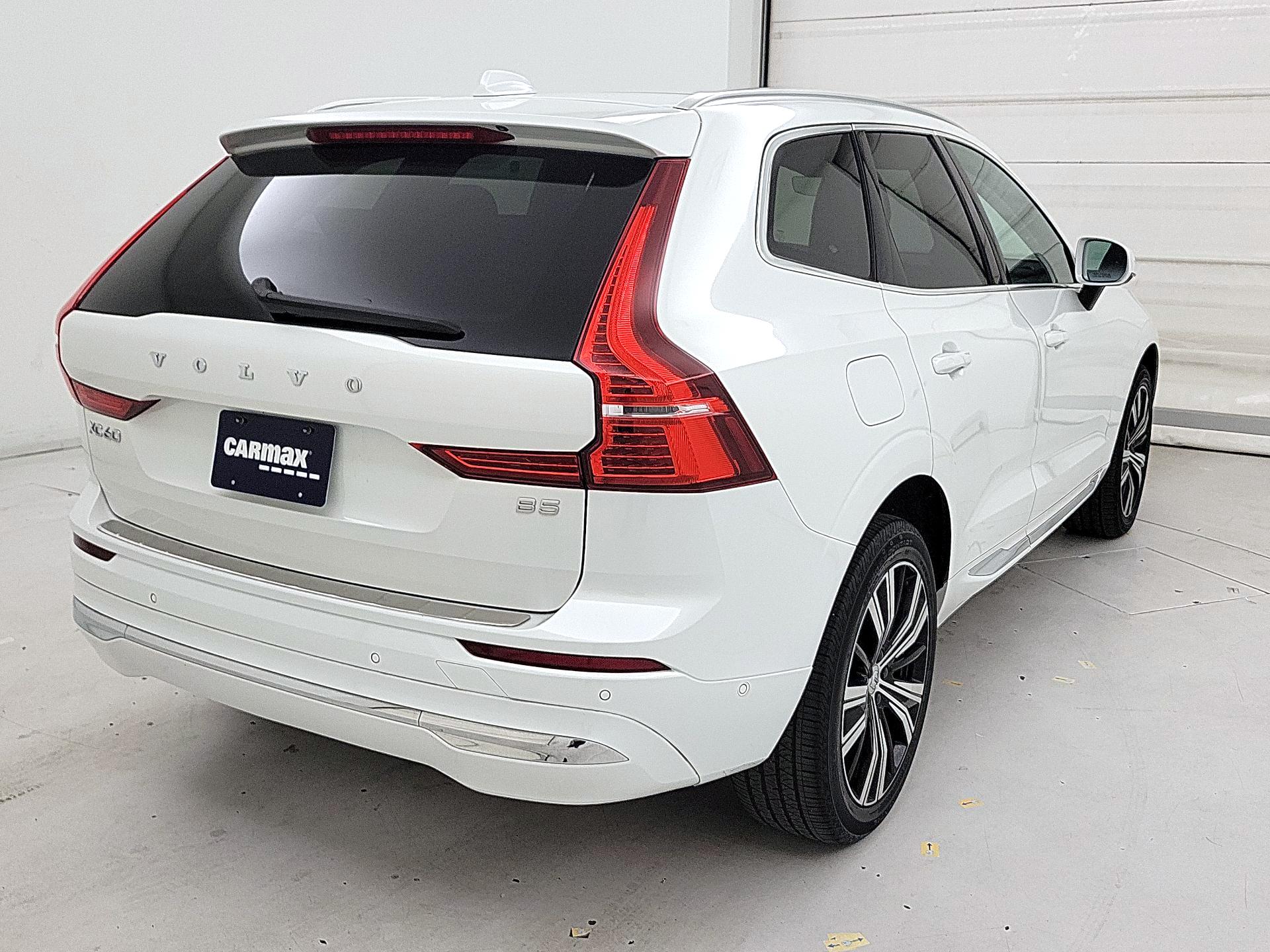 Thumbnail: 2023 Volvo XC60 - 5