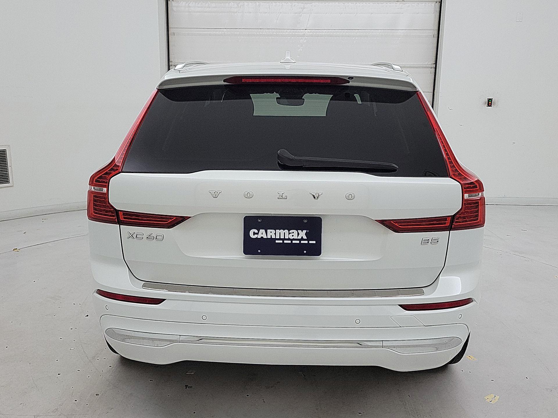 Thumbnail: 2023 Volvo XC60 - 6