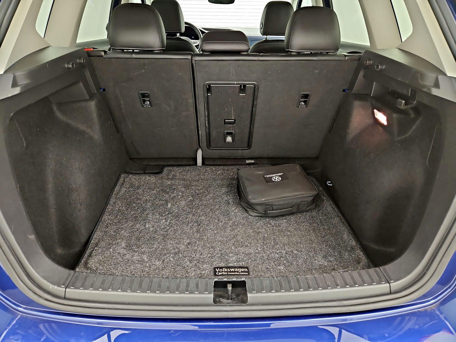 Thumbnail: 2022 Volkswagen Taos - 20