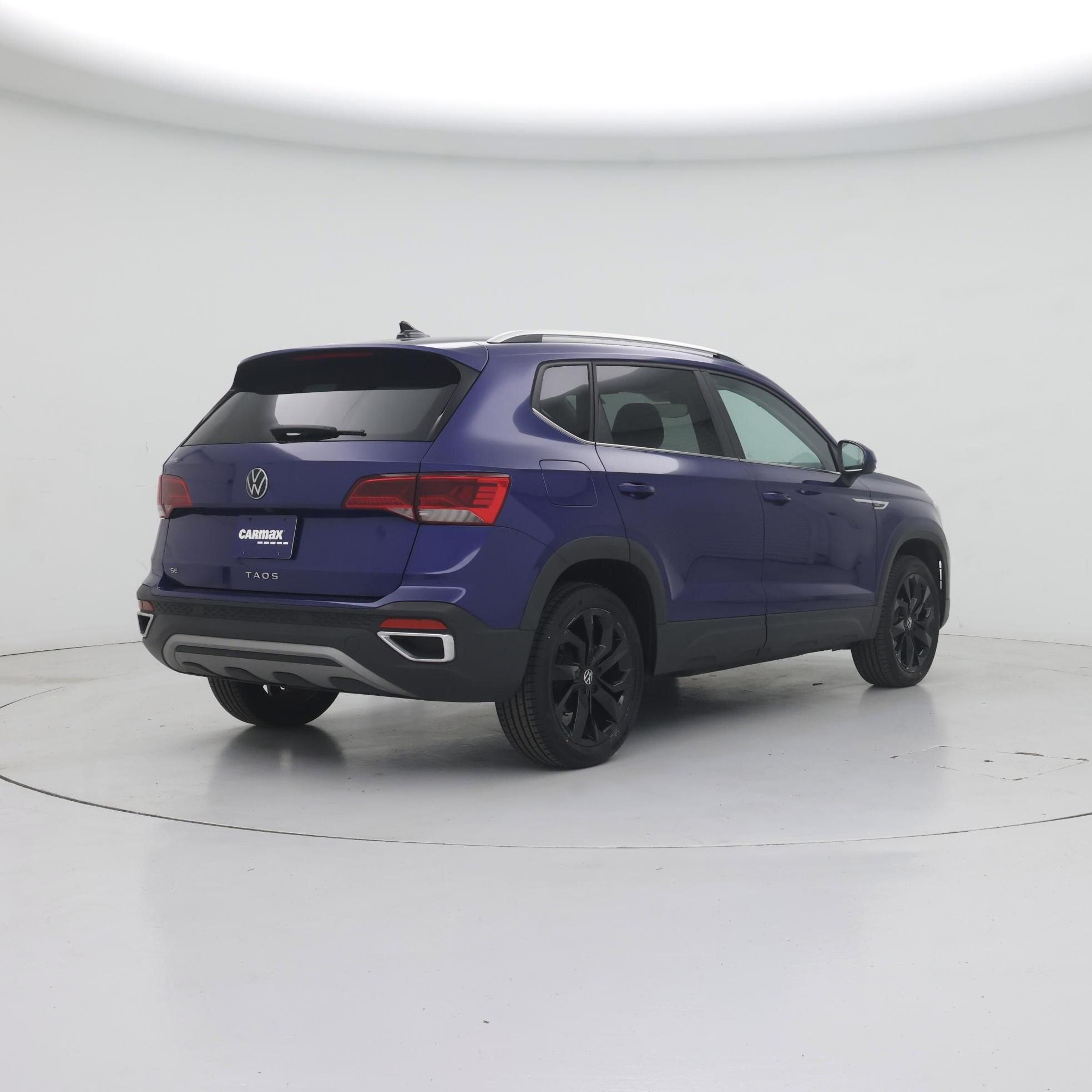 Thumbnail: 2022 Volkswagen Taos - 8