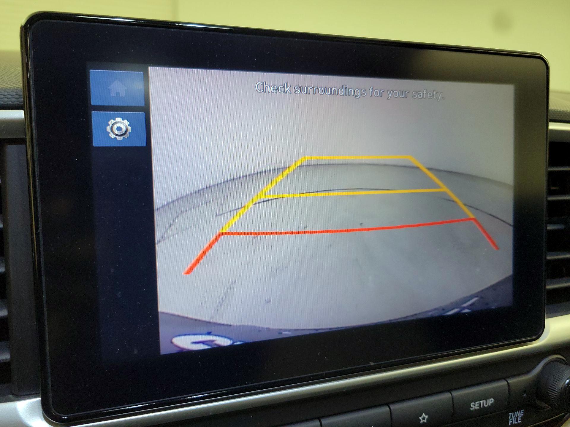 Thumbnail: 2023 Hyundai Venue - 14