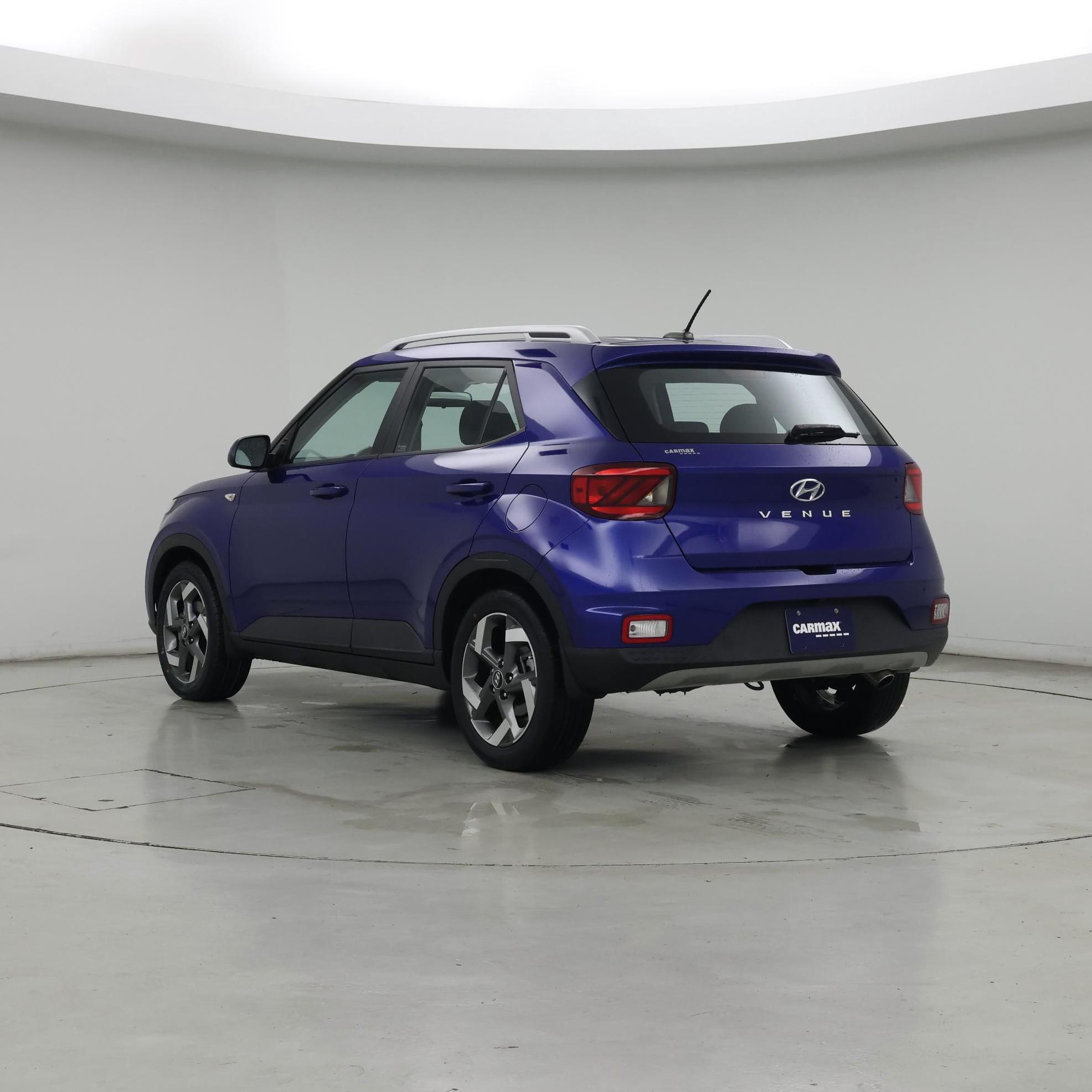 Thumbnail: 2023 Hyundai Venue - 2