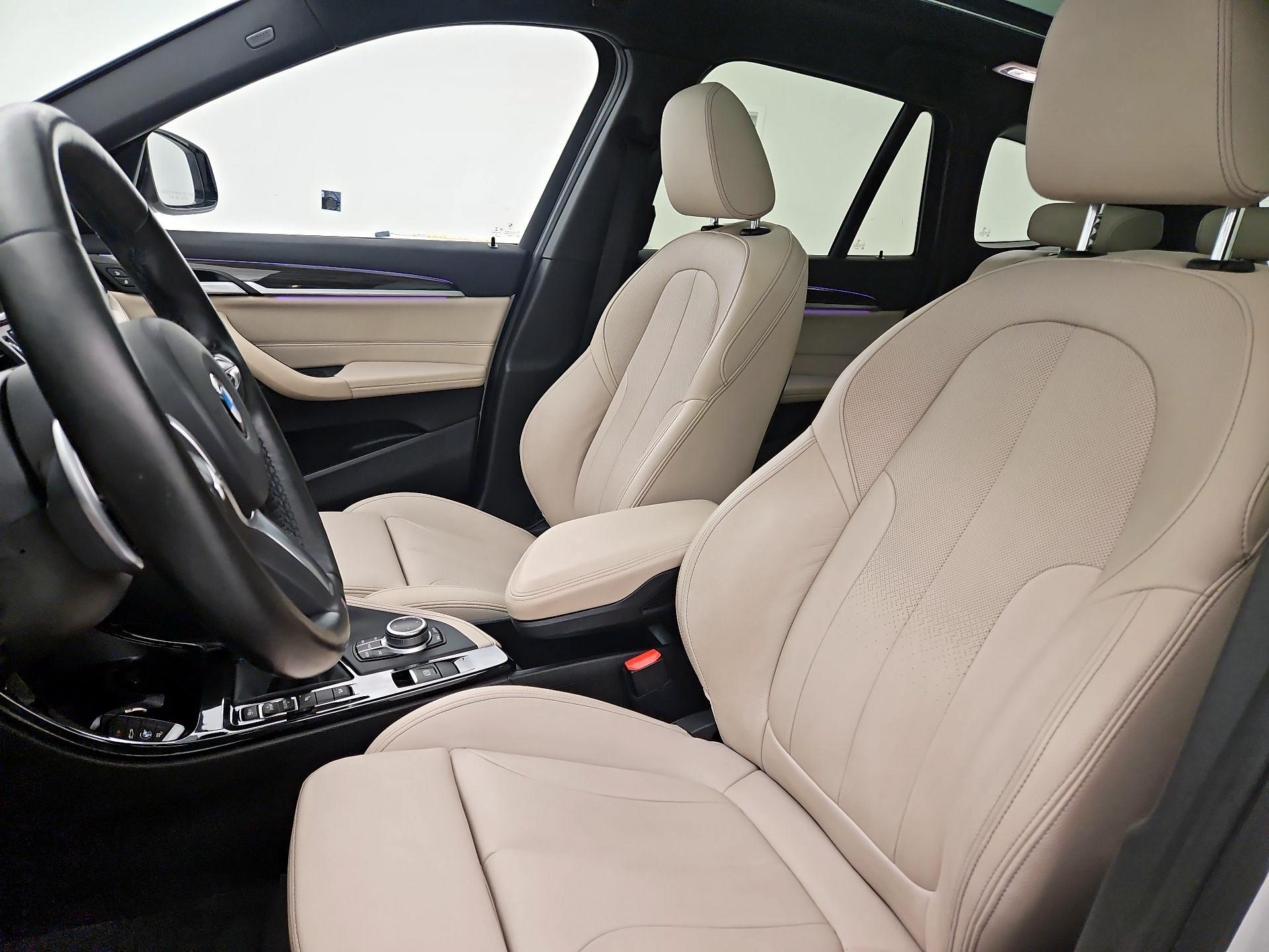 Thumbnail: 2021 BMW X1 - 11