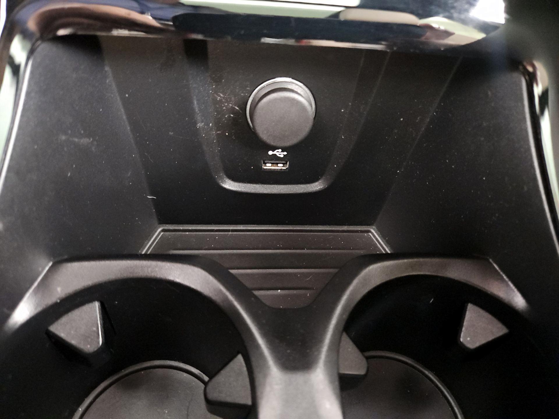 Thumbnail: 2021 BMW X1 - 19