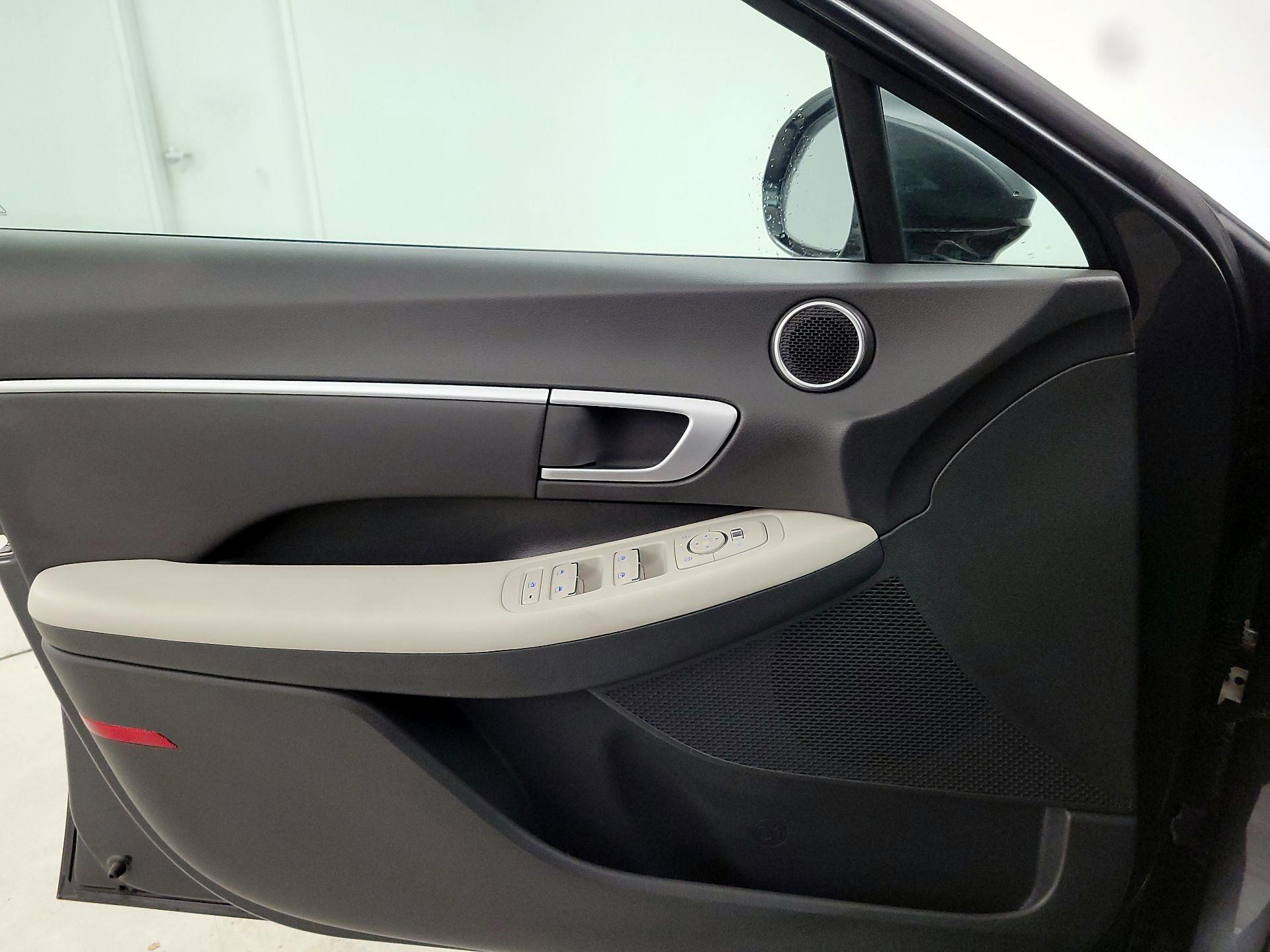 Thumbnail: 2024 Hyundai Sonata - 12