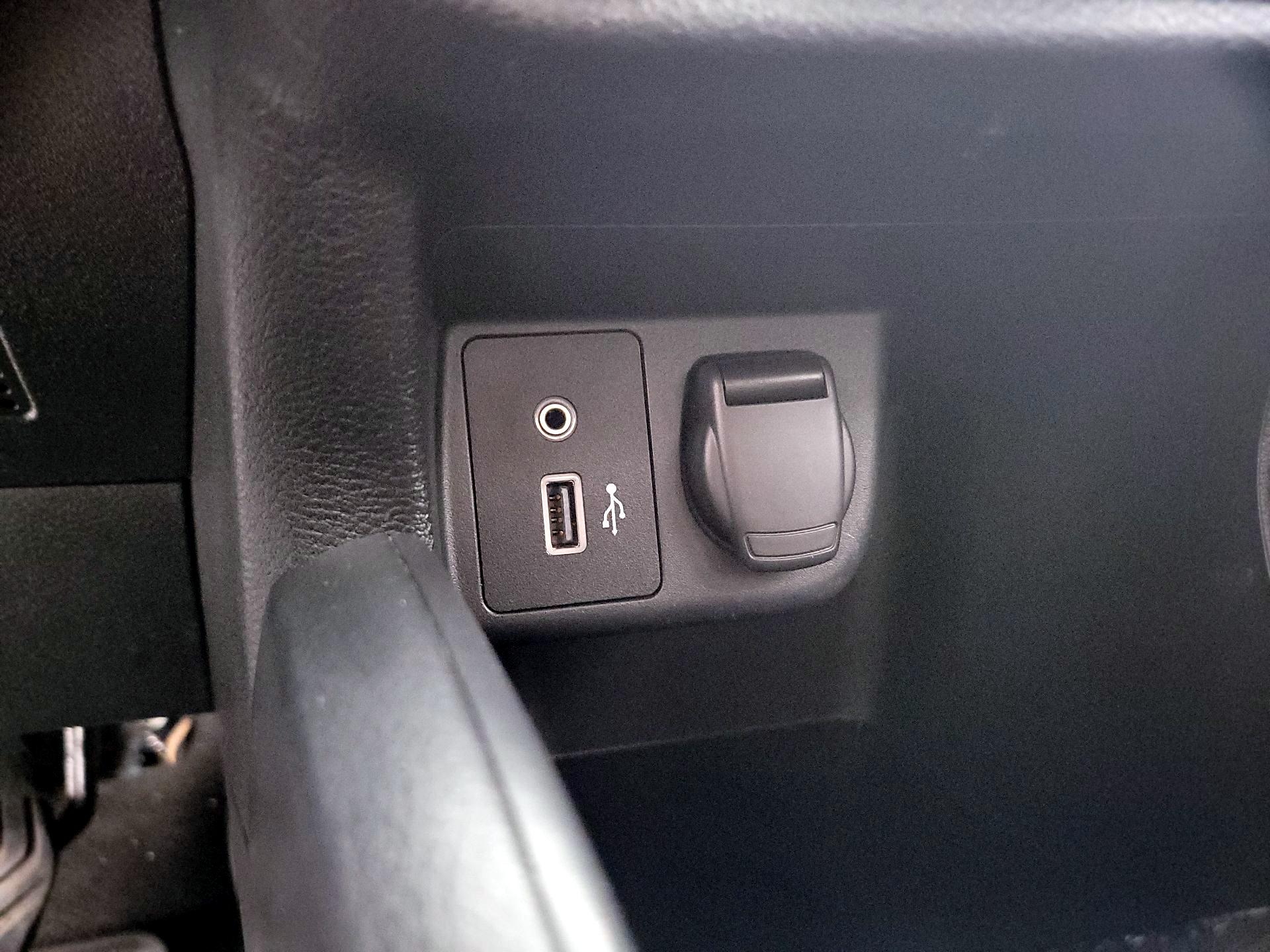 Thumbnail: 2021 Nissan Versa - 17