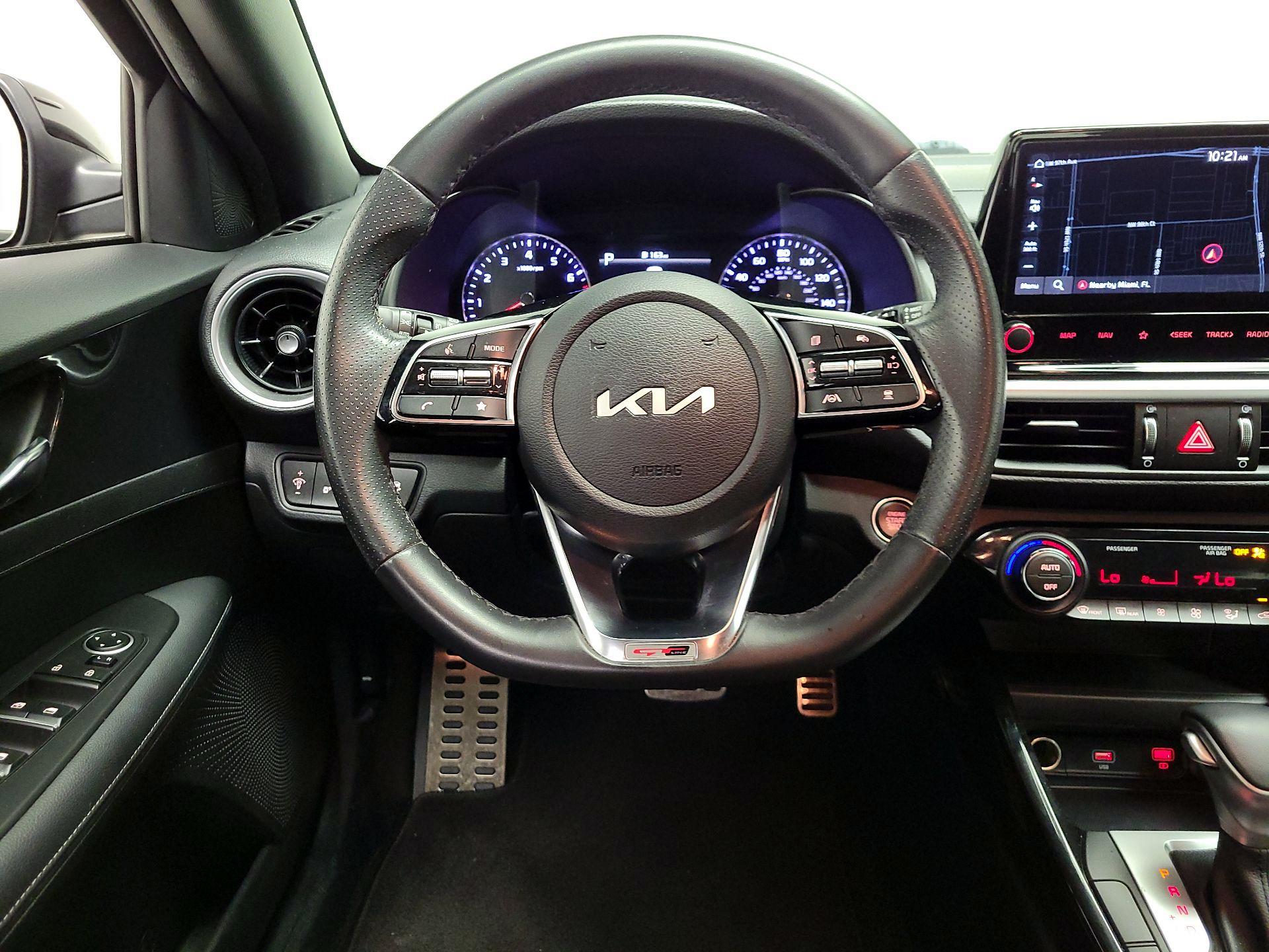 Thumbnail: 2024 Kia Forte - 10