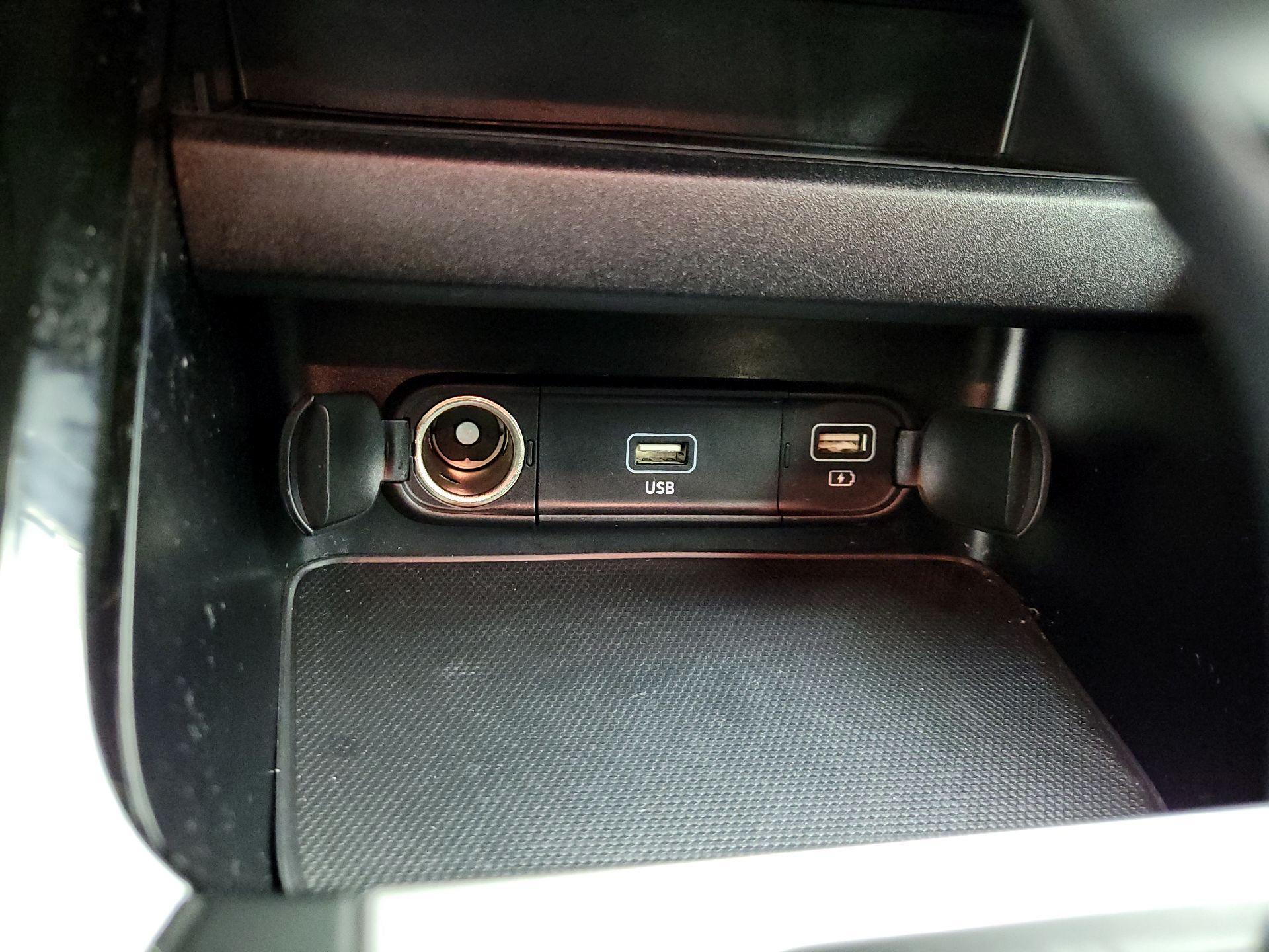 Thumbnail: 2024 Kia Forte - 19