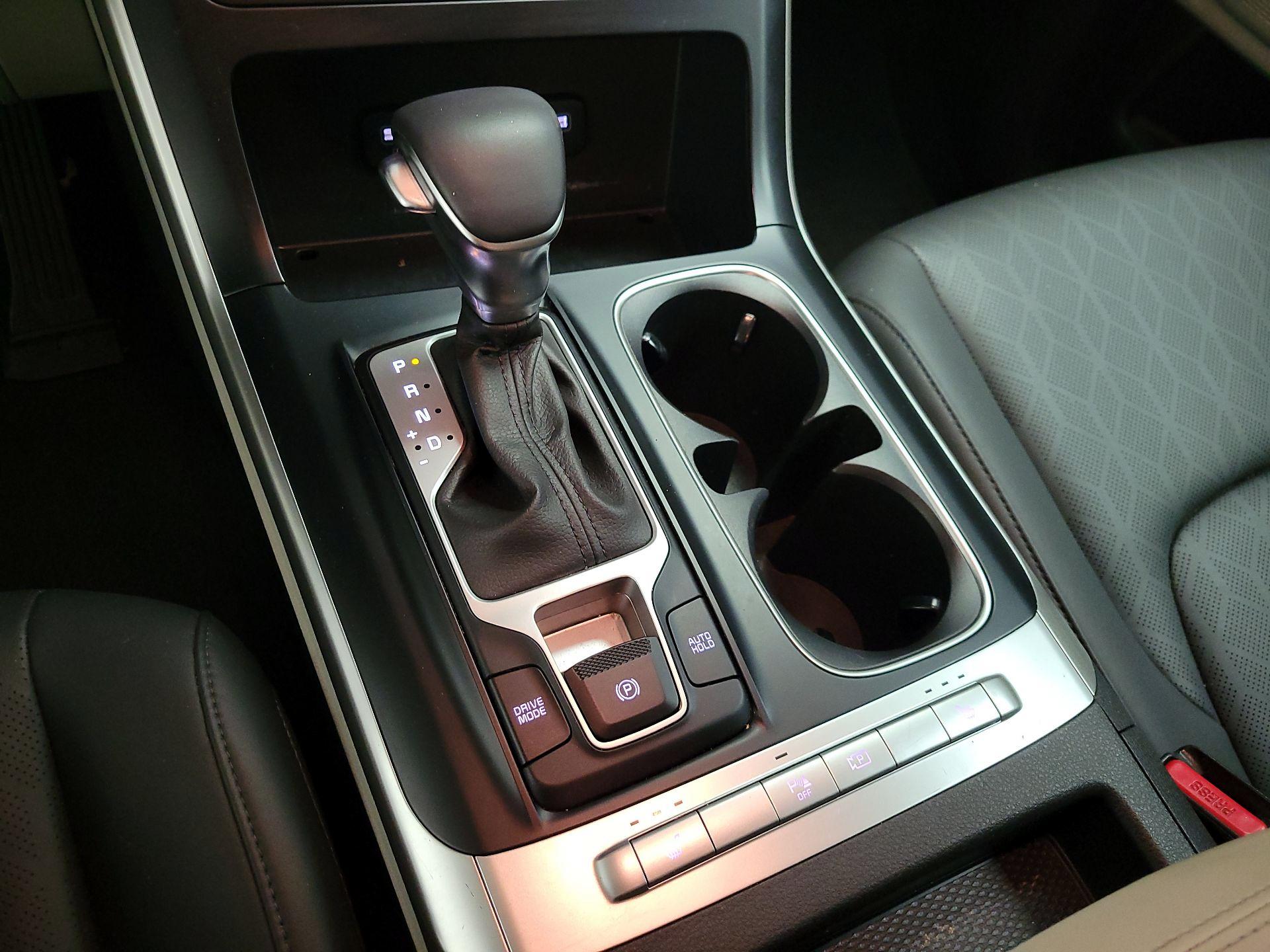 Thumbnail: 2024 Kia Carnival - 17