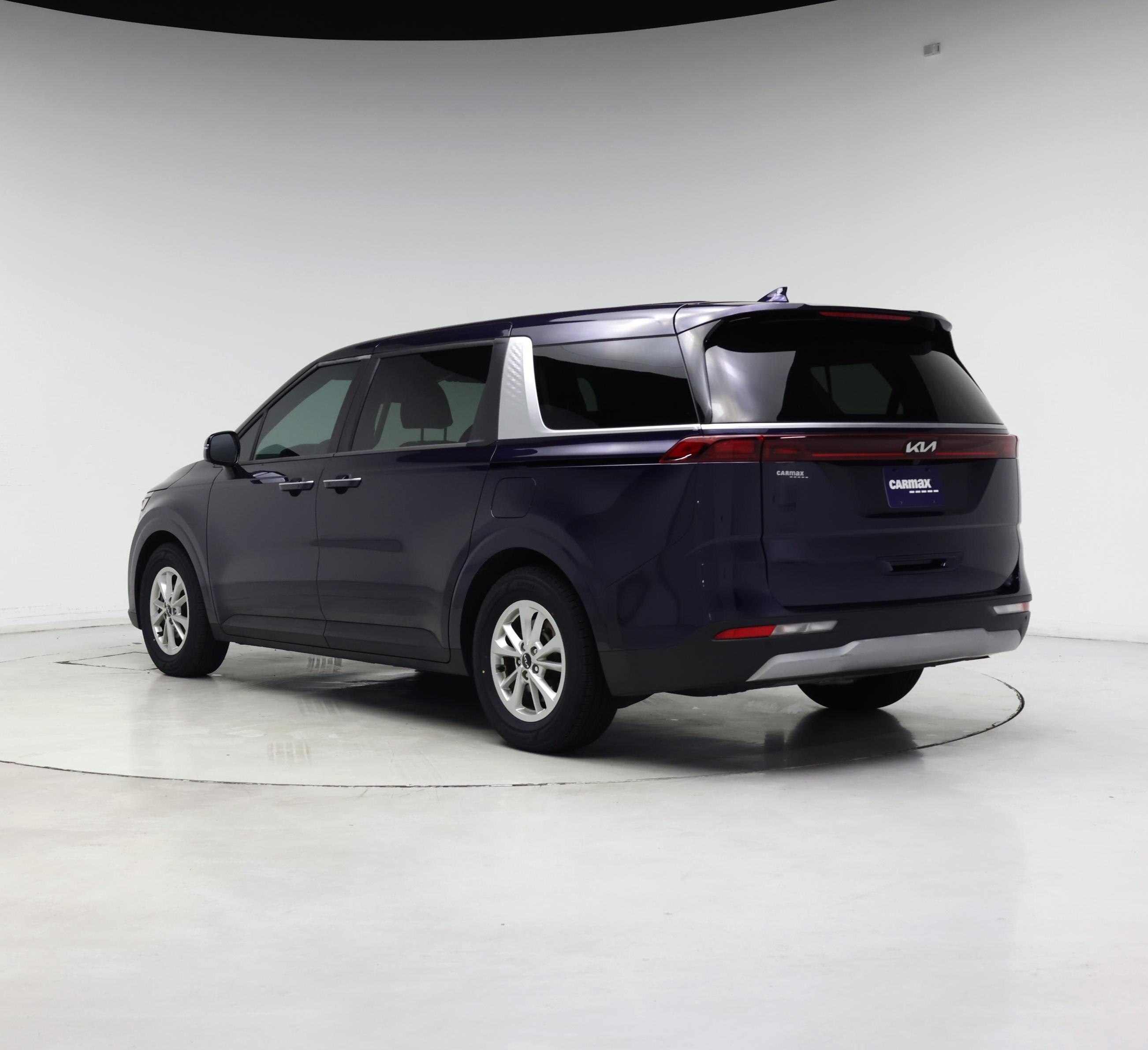 Thumbnail: 2024 Kia Carnival - 2