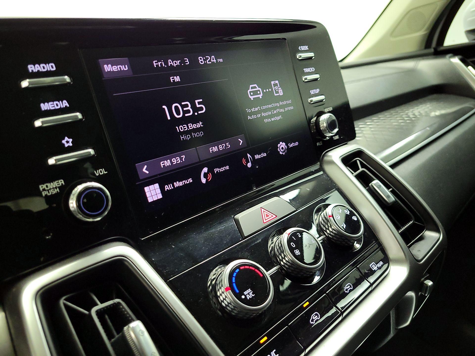 Thumbnail: 2023 Kia Sorento - 15