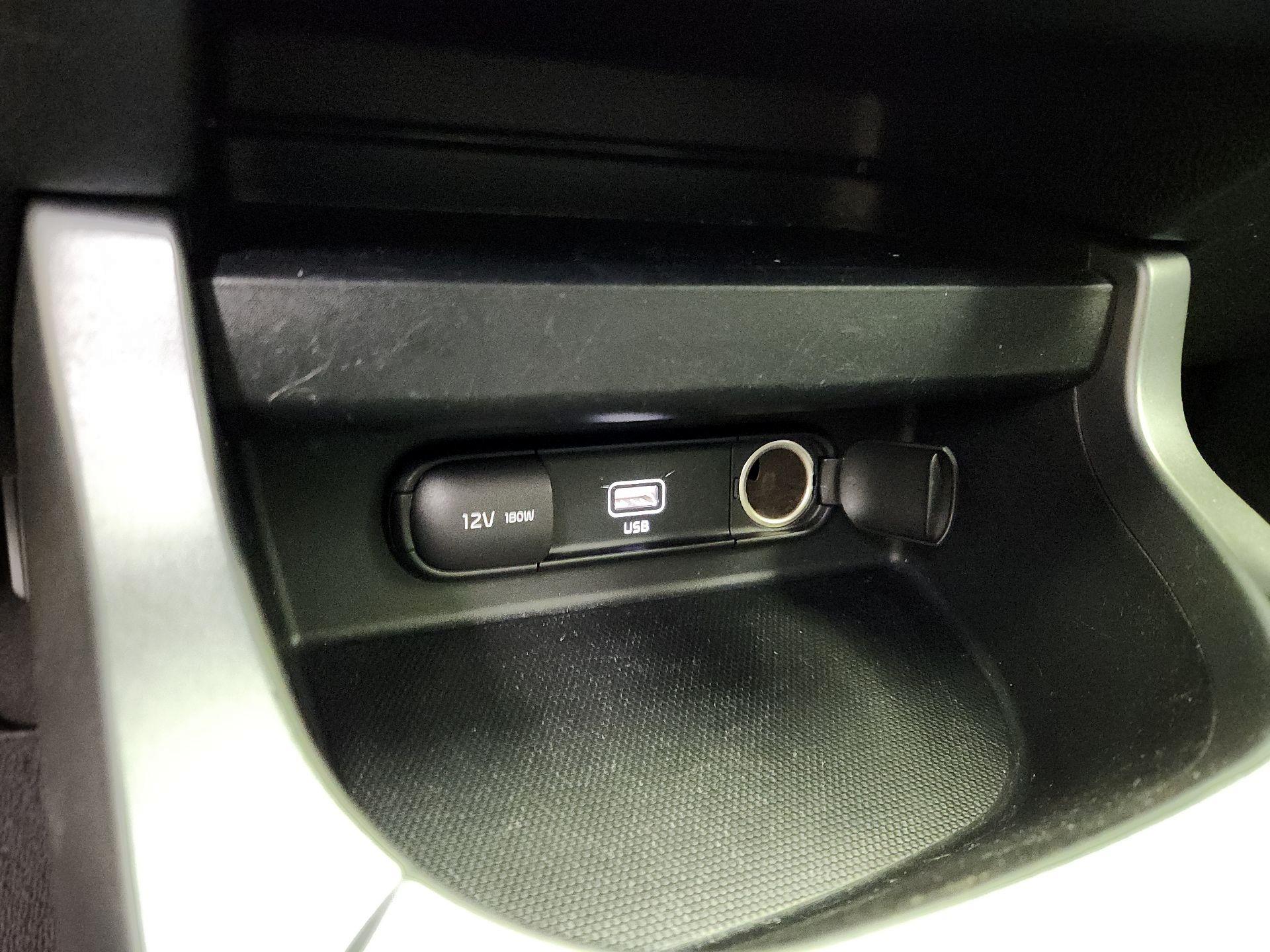 Thumbnail: 2021 Kia Seltos - 18