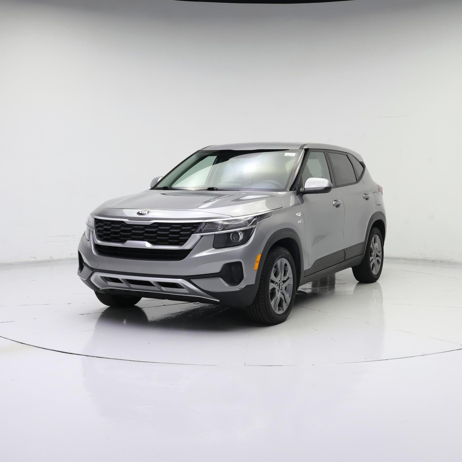 Thumbnail: 2021 Kia Seltos - 4