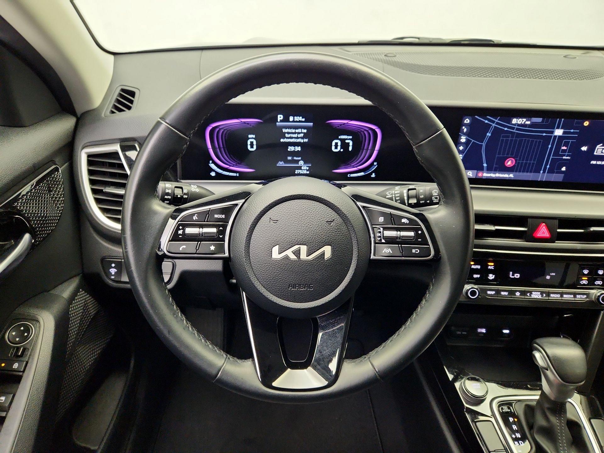 Thumbnail: 2025 Kia Seltos - 10