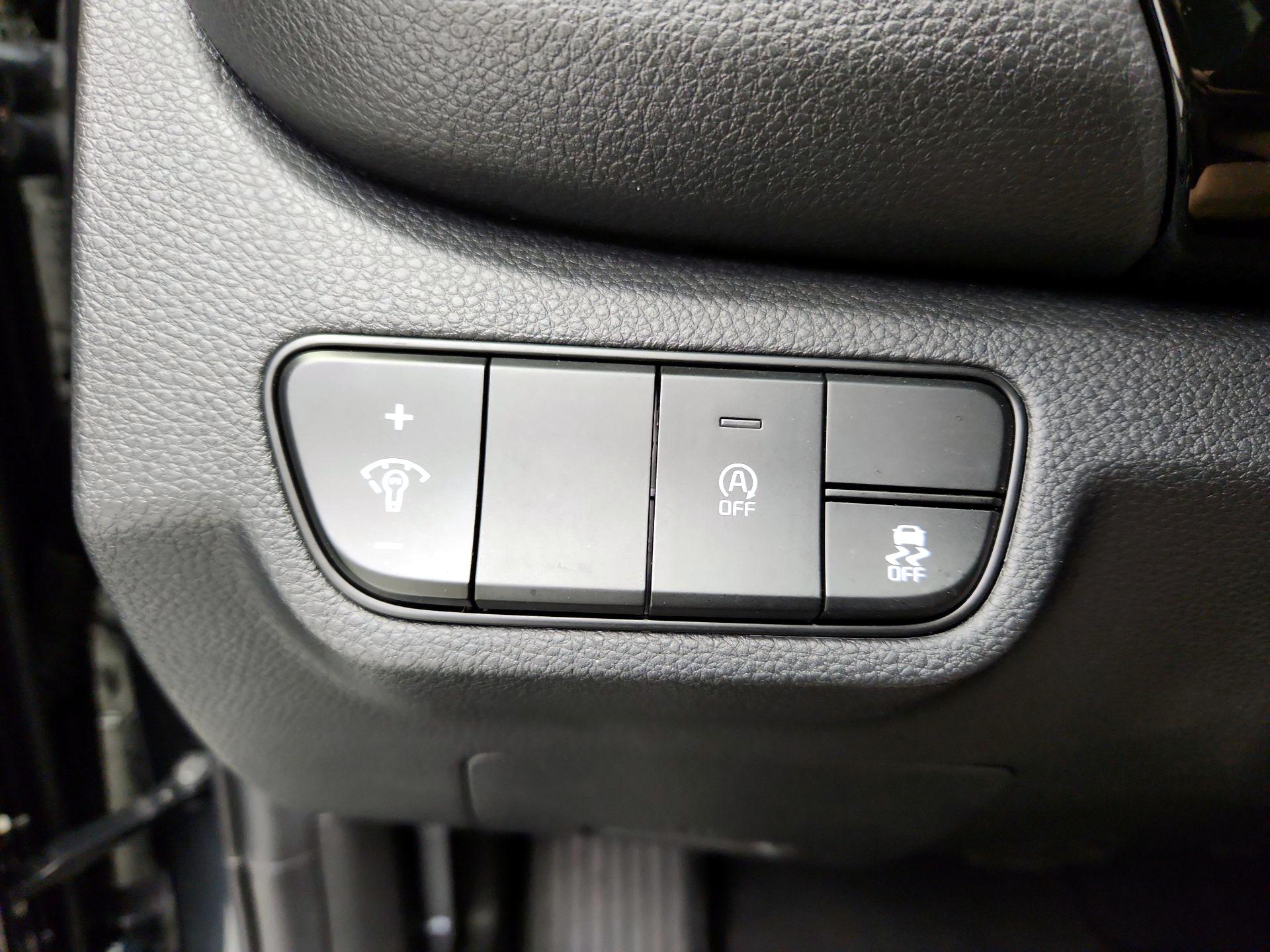 Thumbnail: 2025 Kia Seltos - 13