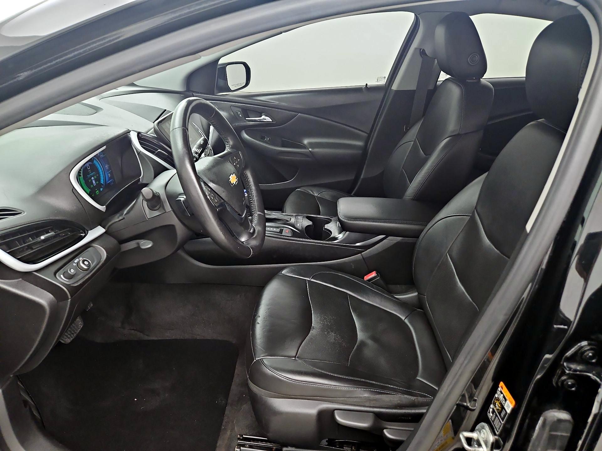 Thumbnail: 2018 Chevrolet Volt - 11