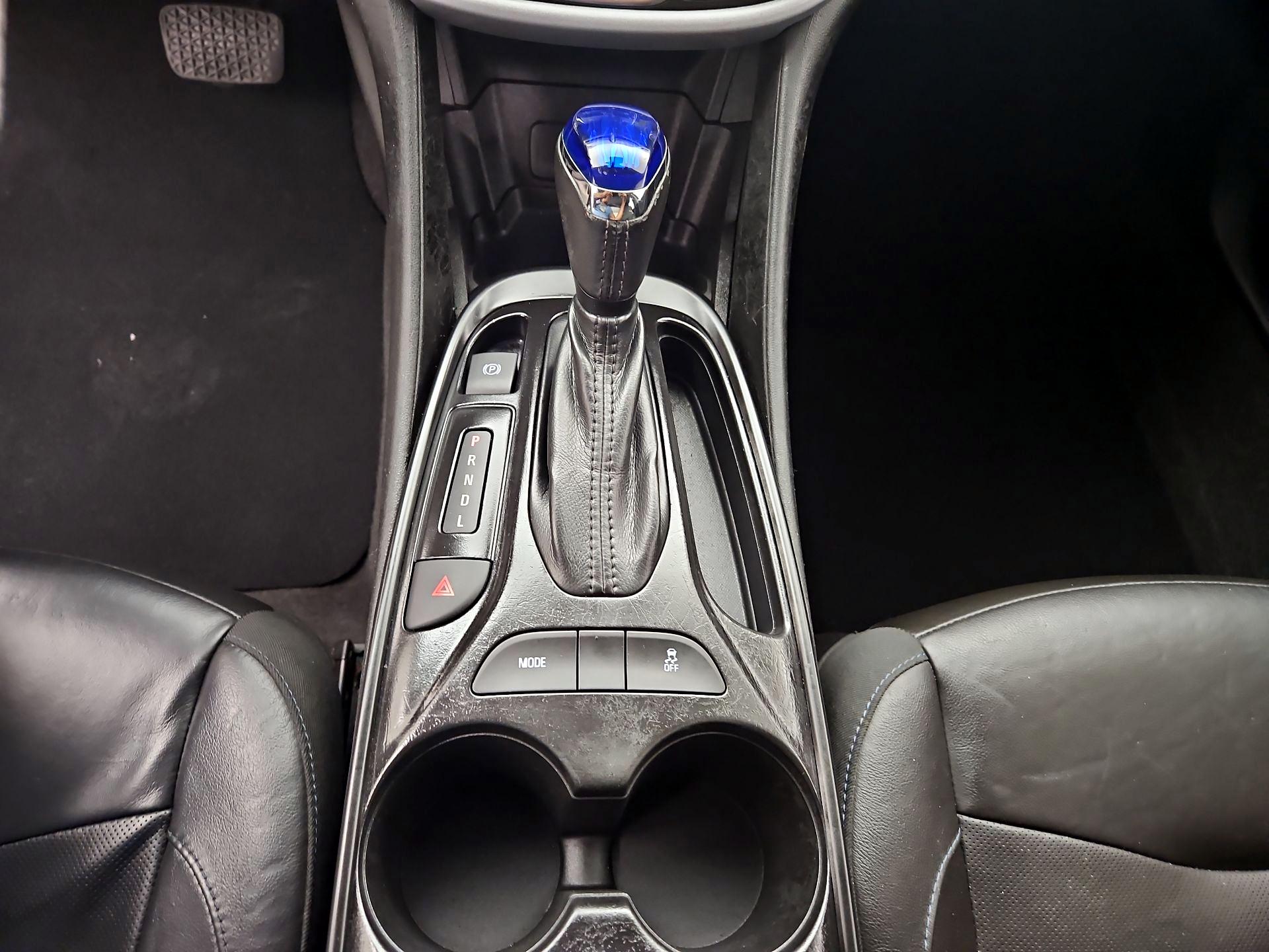Thumbnail: 2018 Chevrolet Volt - 17