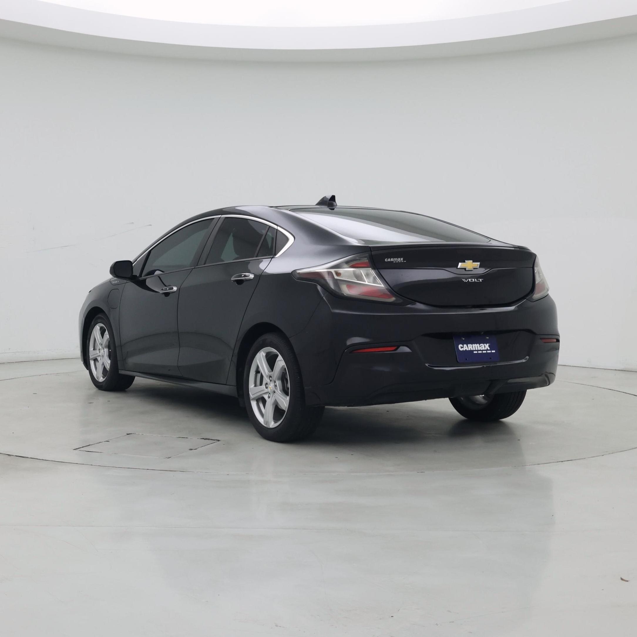 Thumbnail: 2018 Chevrolet Volt - 2