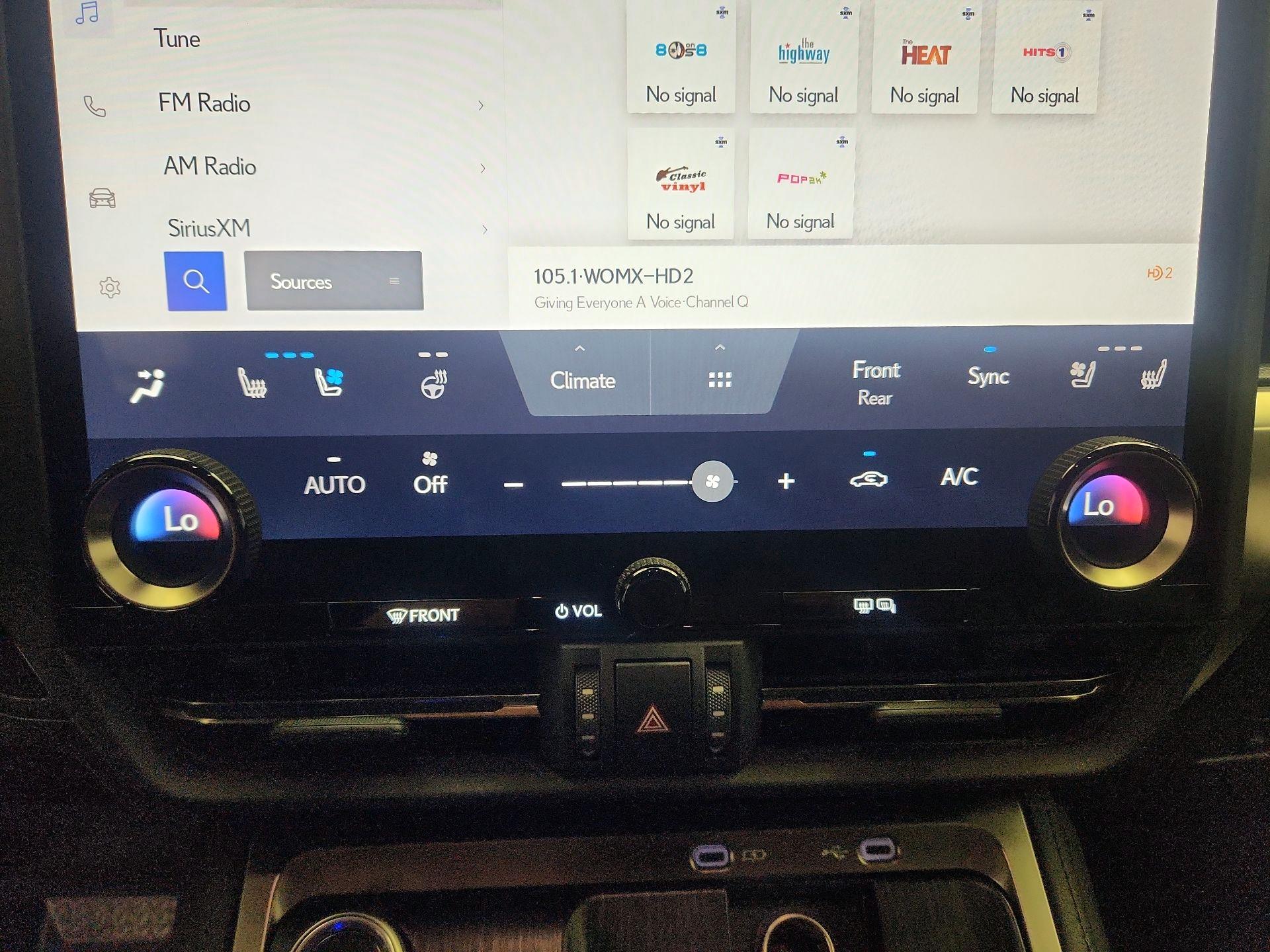 Thumbnail: 2024 Lexus GX - 17