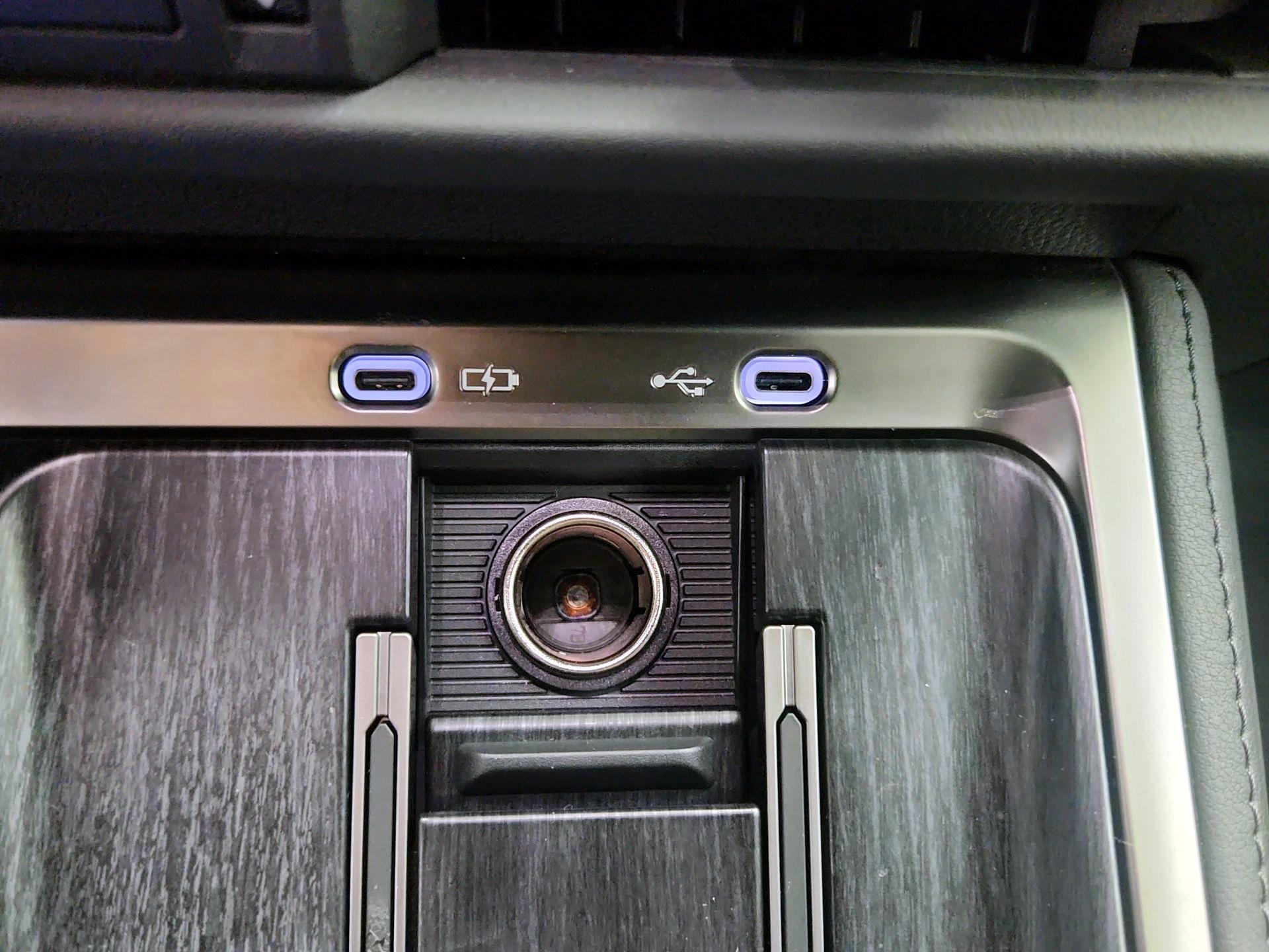 Thumbnail: 2024 Lexus GX - 19