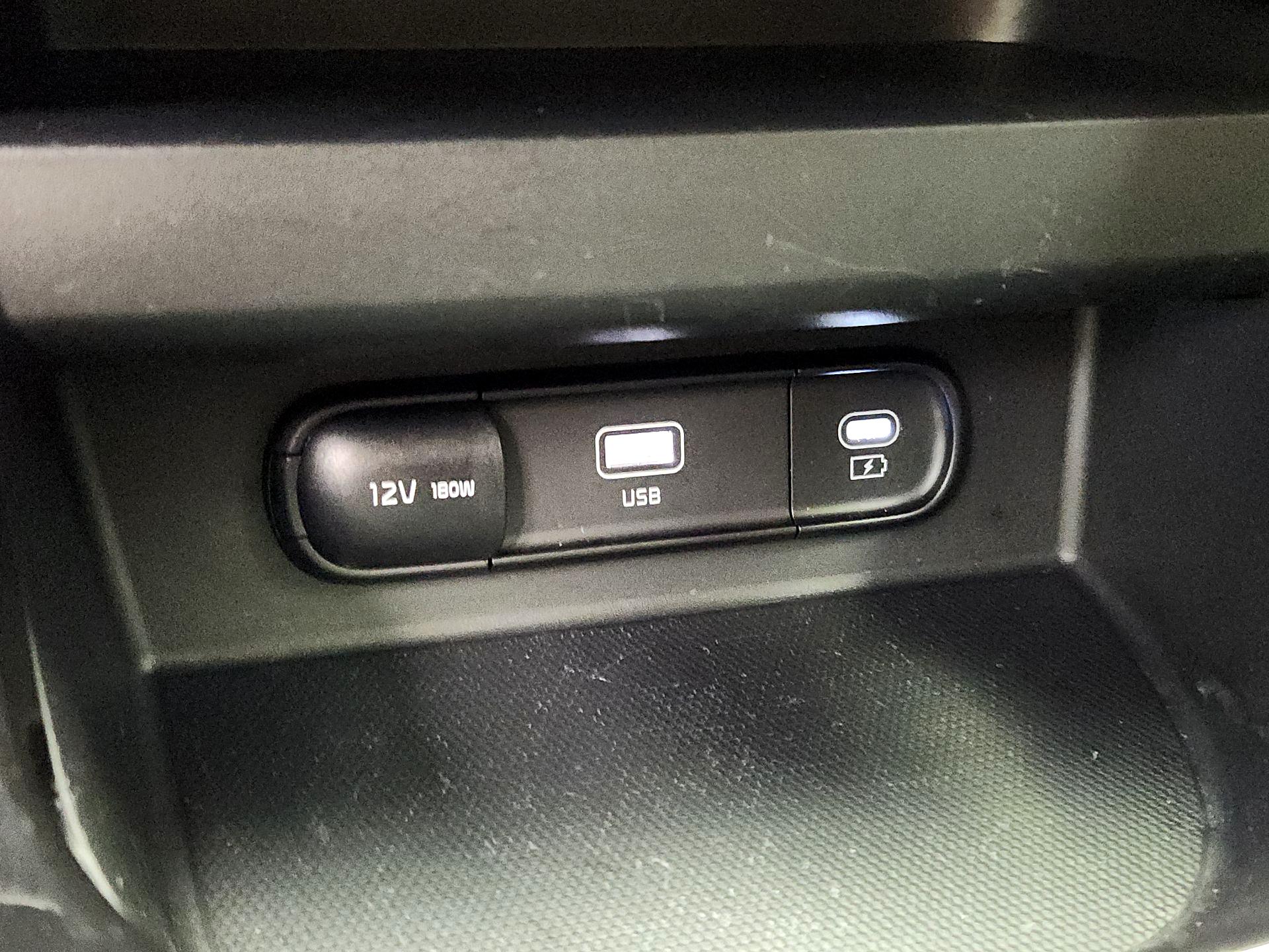 Thumbnail: 2025 Kia Seltos - 19