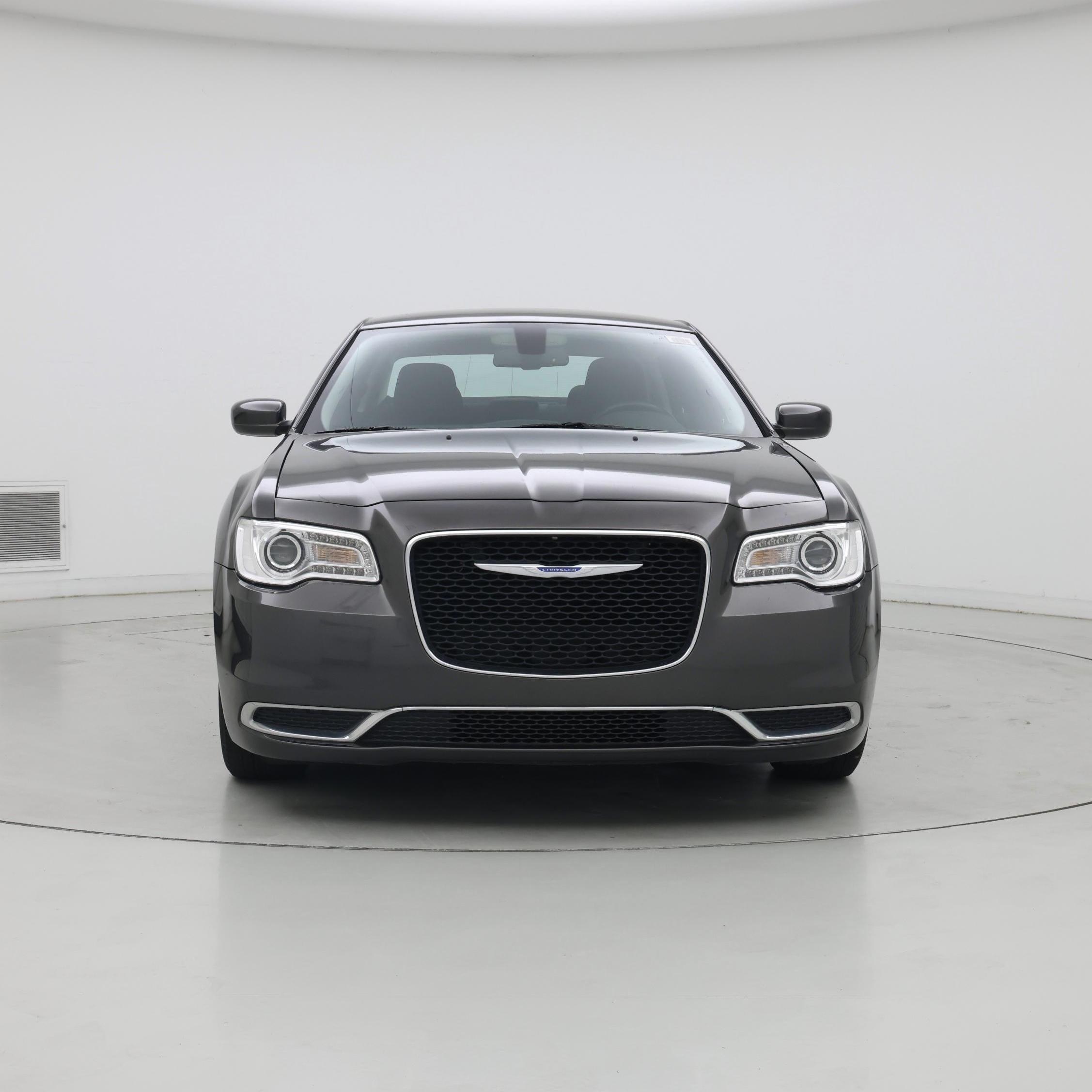 Thumbnail: 2022 Chrysler 300 - 5