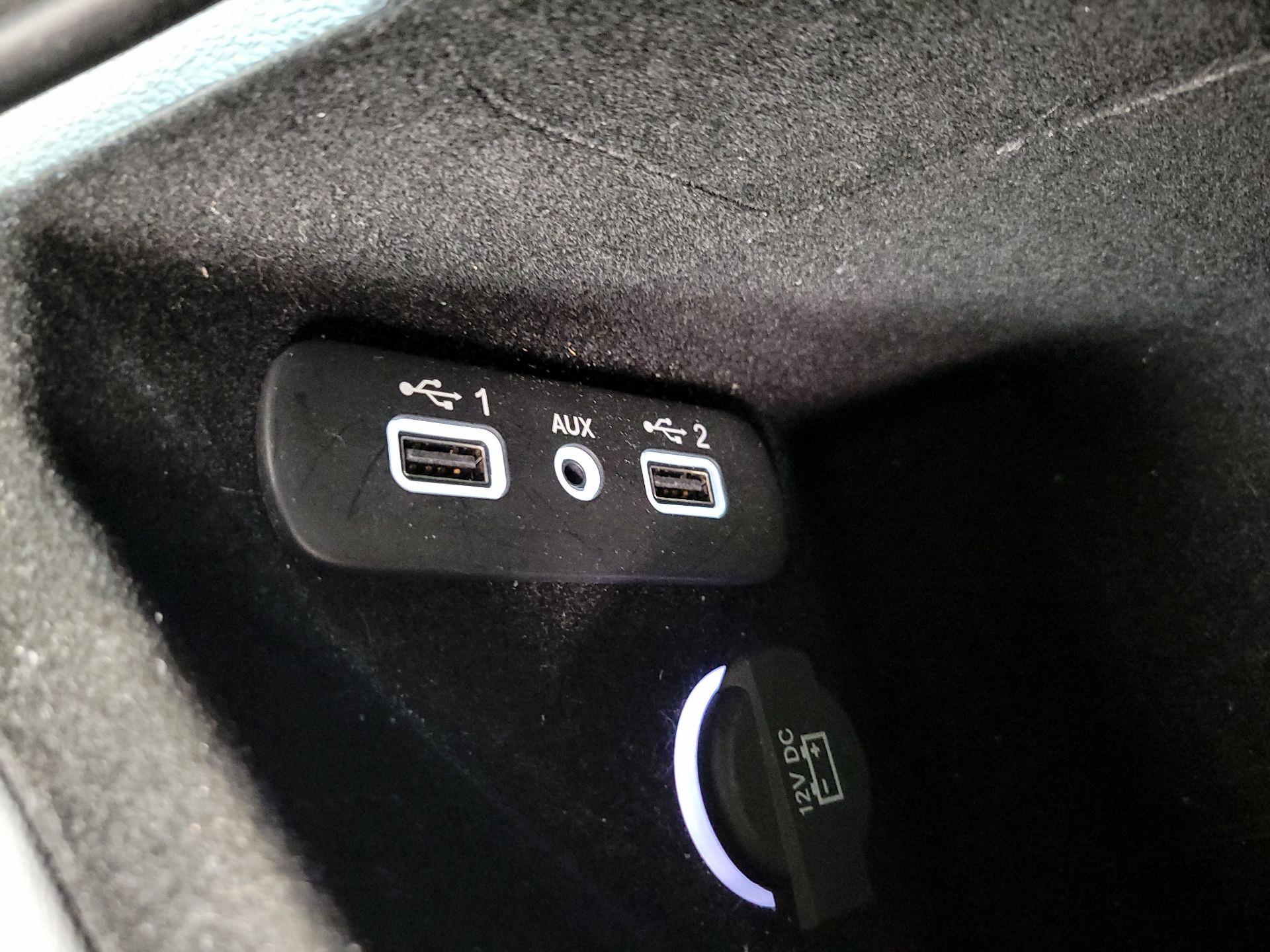 Thumbnail: 2021 Dodge Challenger - 16