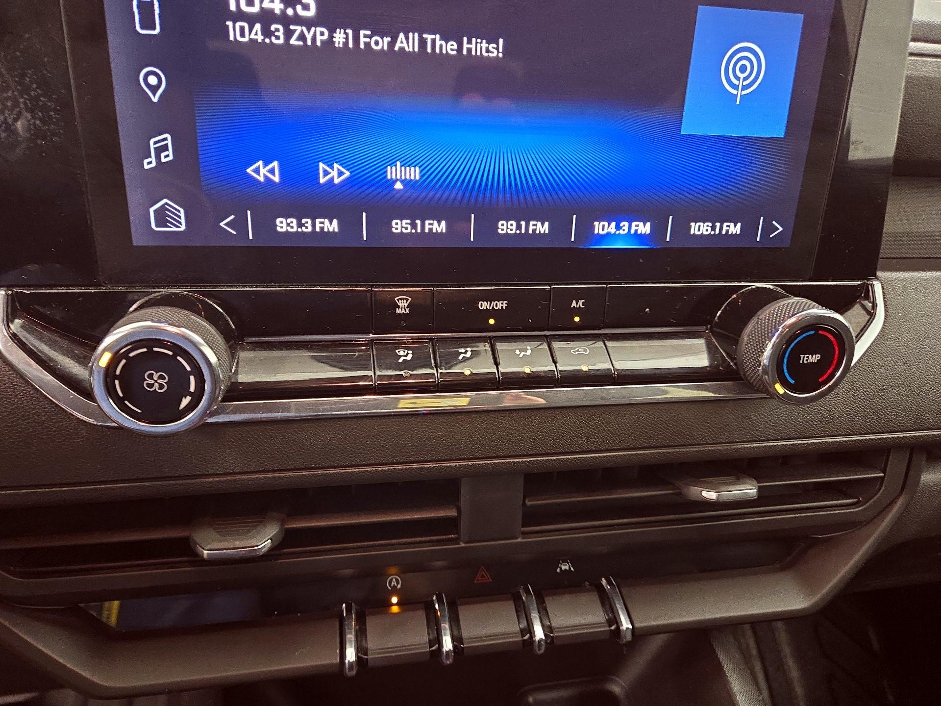 Thumbnail: 2023 Chevrolet Colorado - 16