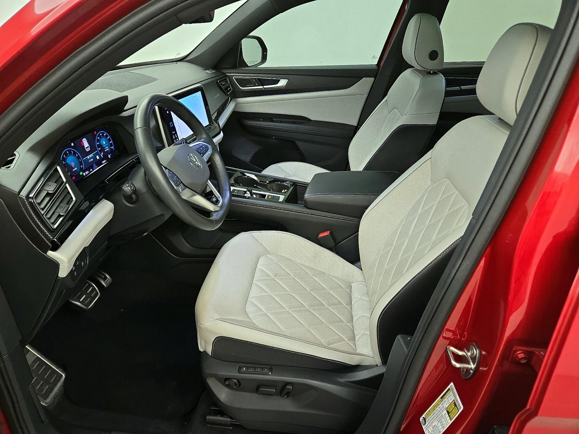 Thumbnail: 2024 Volkswagen Atlas - 11