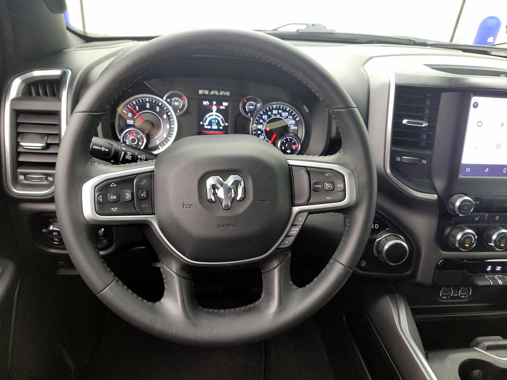 Thumbnail: 2024 RAM 1500 - 10