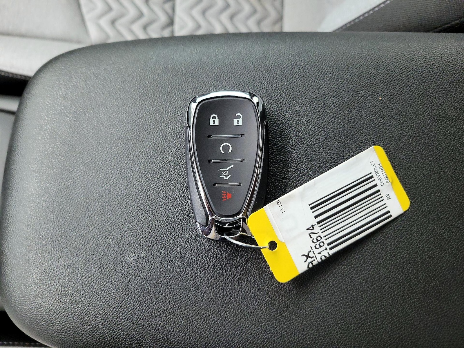 2023 Chevrolet Equinox LS - Photo 23