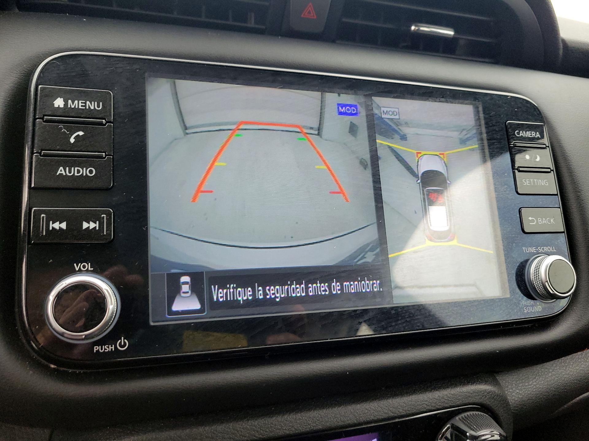 Thumbnail: 2021 Nissan Kicks - 14