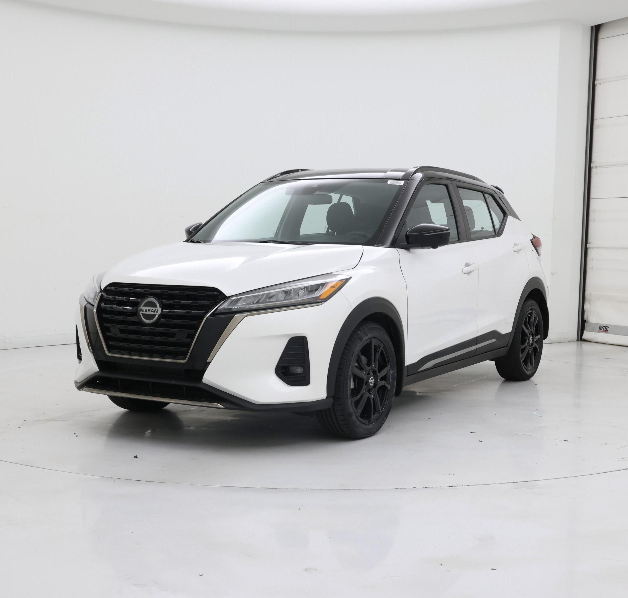 Thumbnail: 2021 Nissan Kicks - 4
