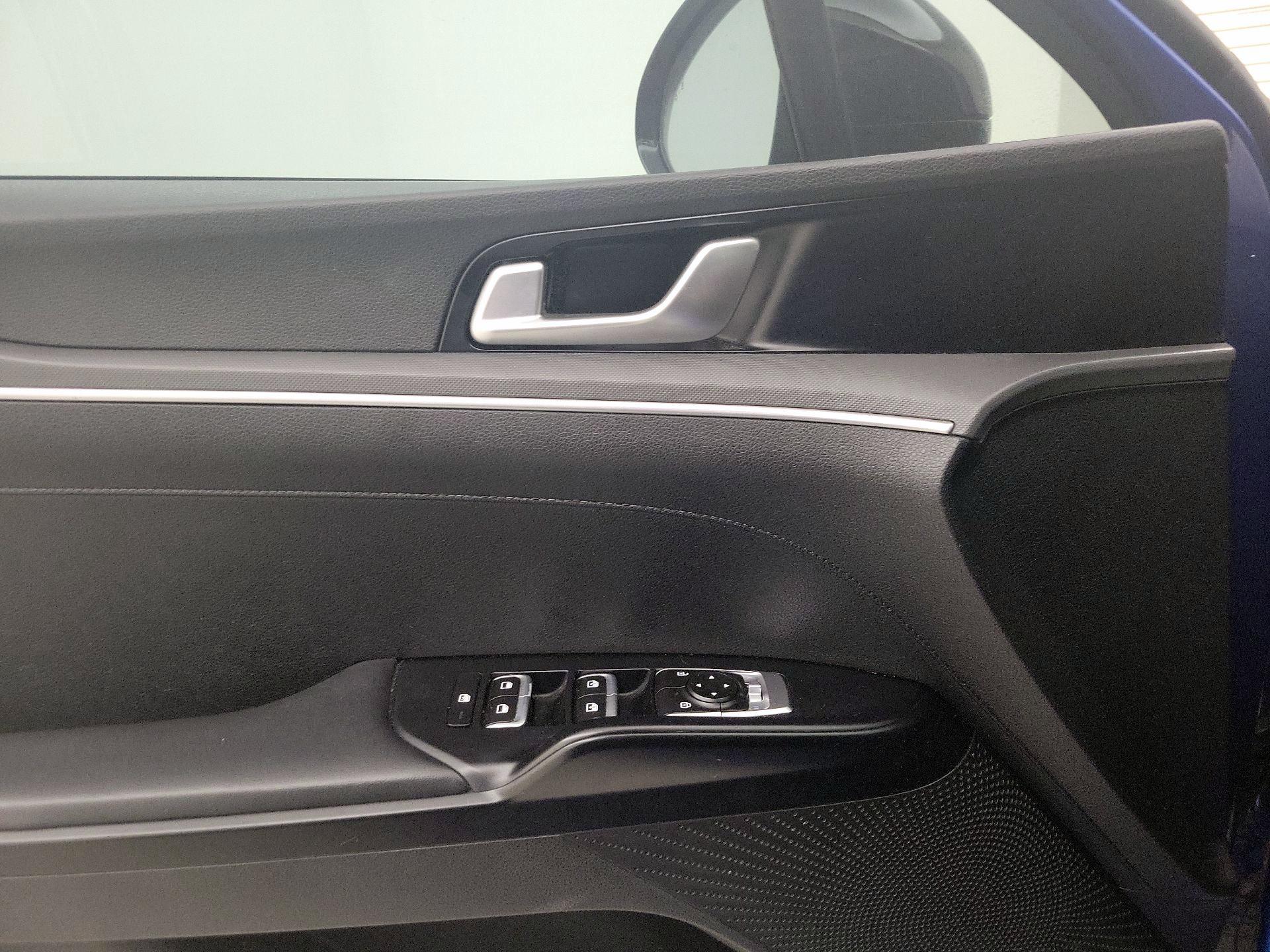 Thumbnail: 2021 Kia K5 - 12