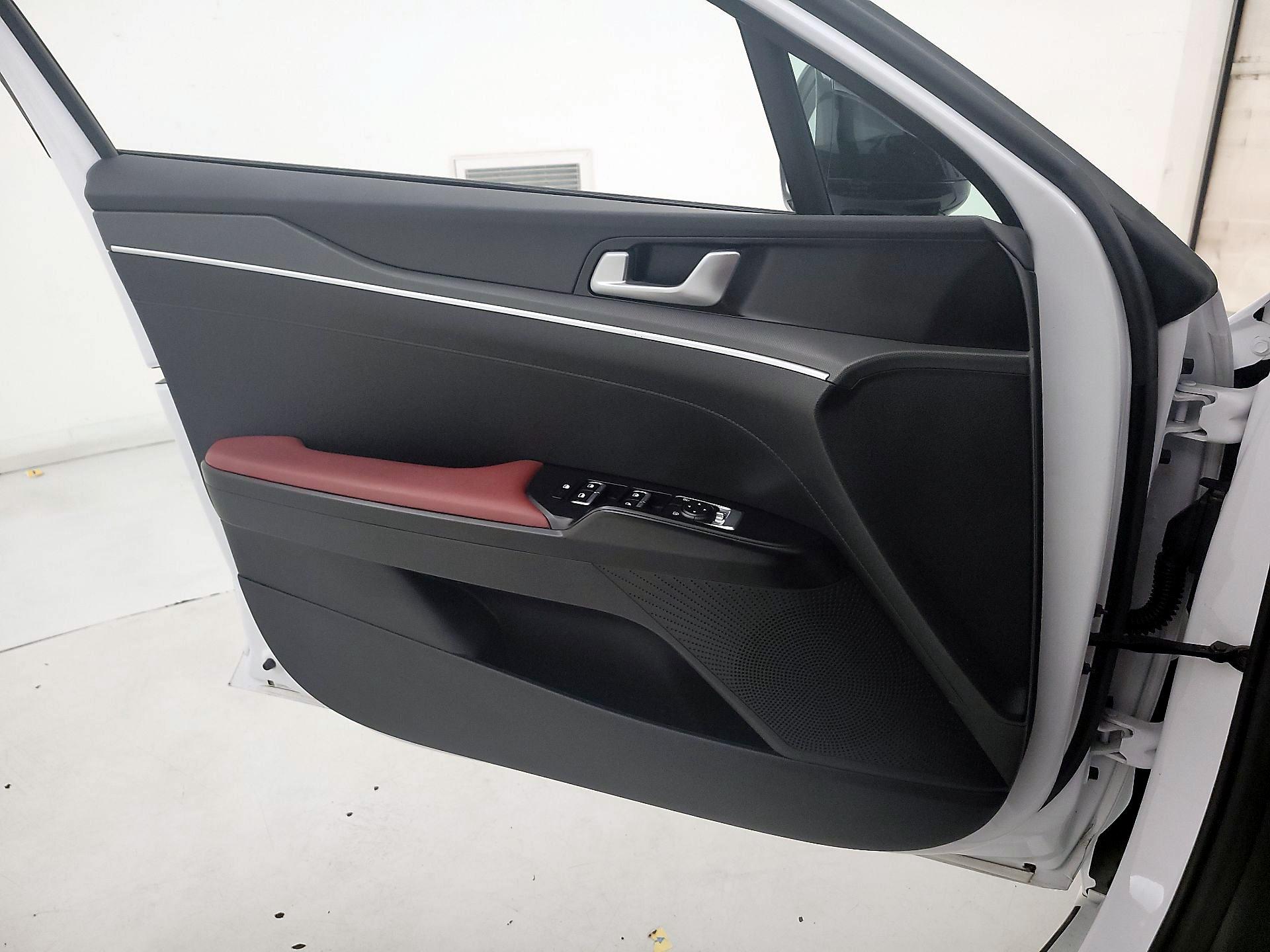 Thumbnail: 2023 Kia K5 - 12