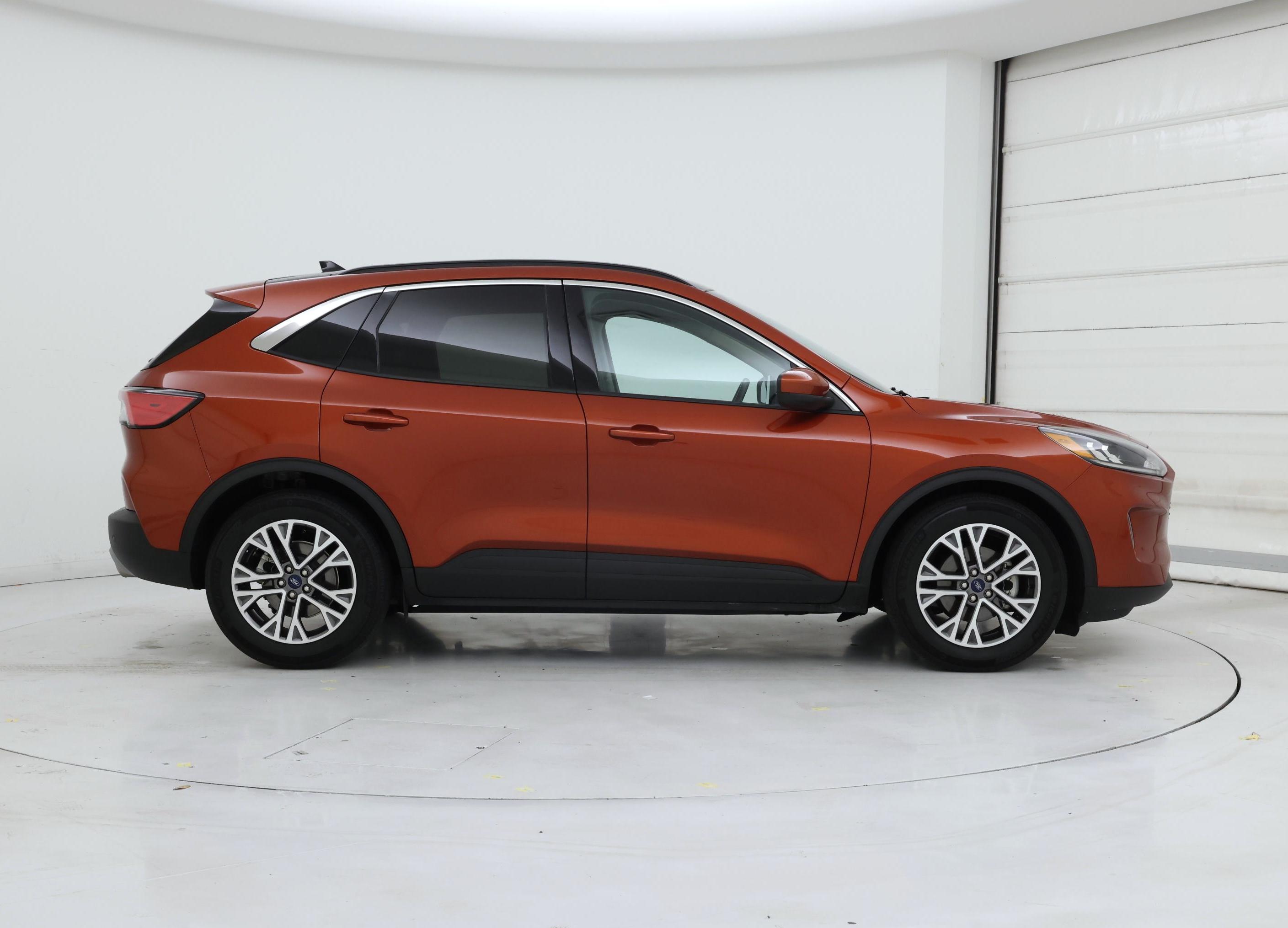 Thumbnail: 2020 Ford Escape - 7