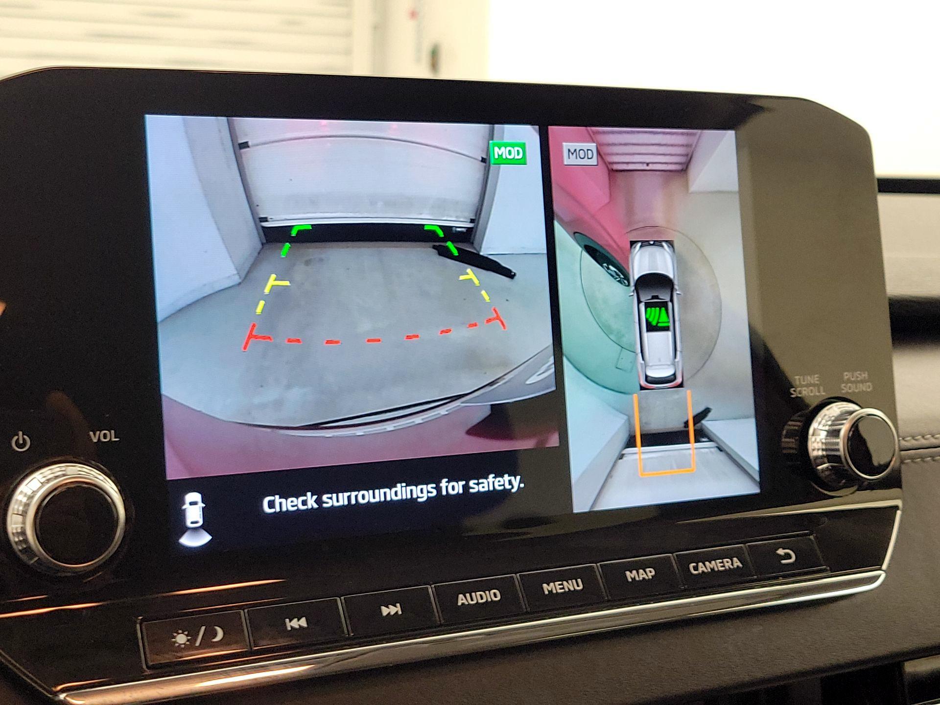 Thumbnail: 2024 Mitsubishi Outlander - 15