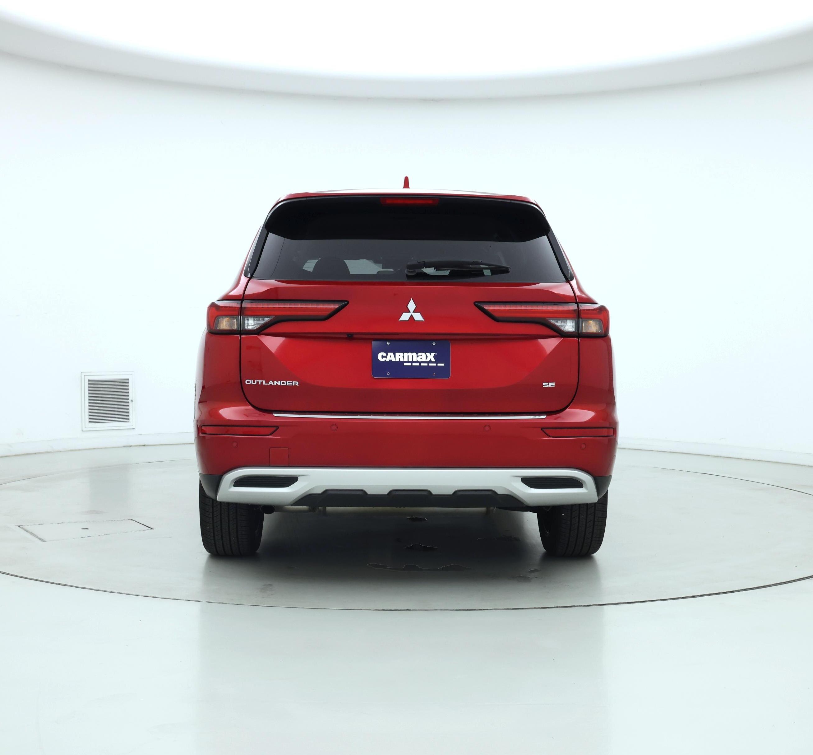 Thumbnail: 2024 Mitsubishi Outlander - 6