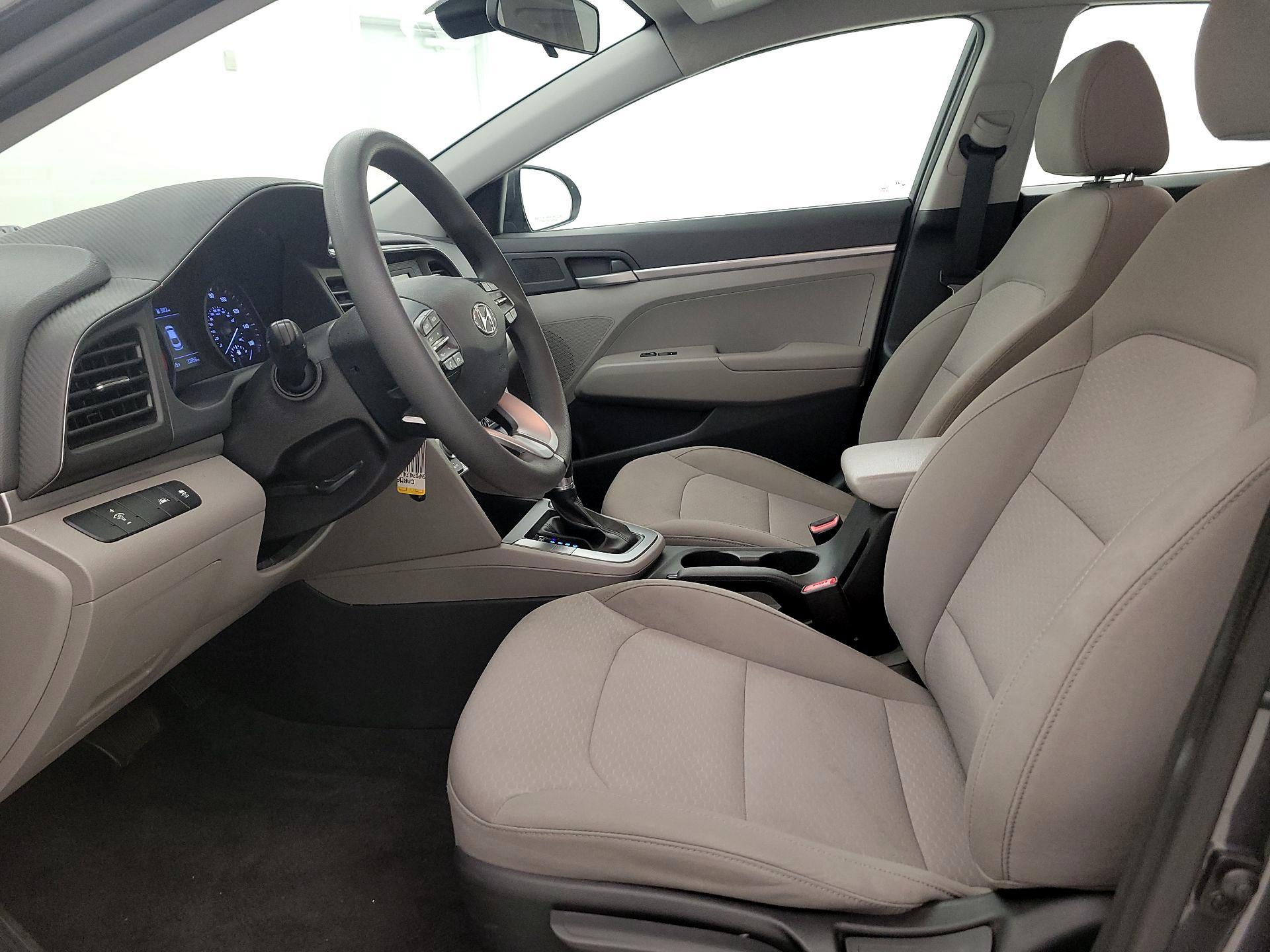 Thumbnail: 2020 Hyundai Elantra - 11