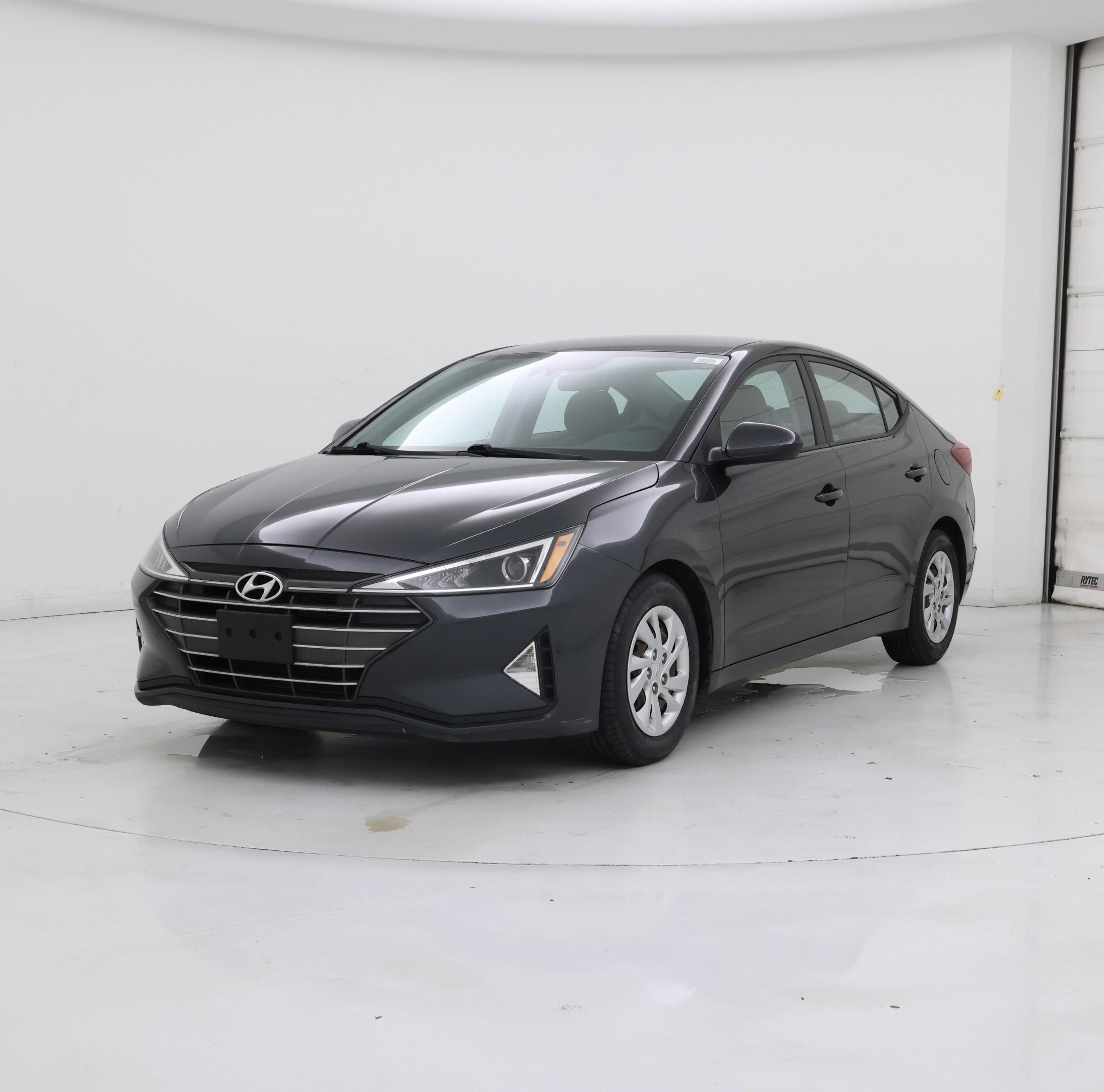 Thumbnail: 2020 Hyundai Elantra - 4